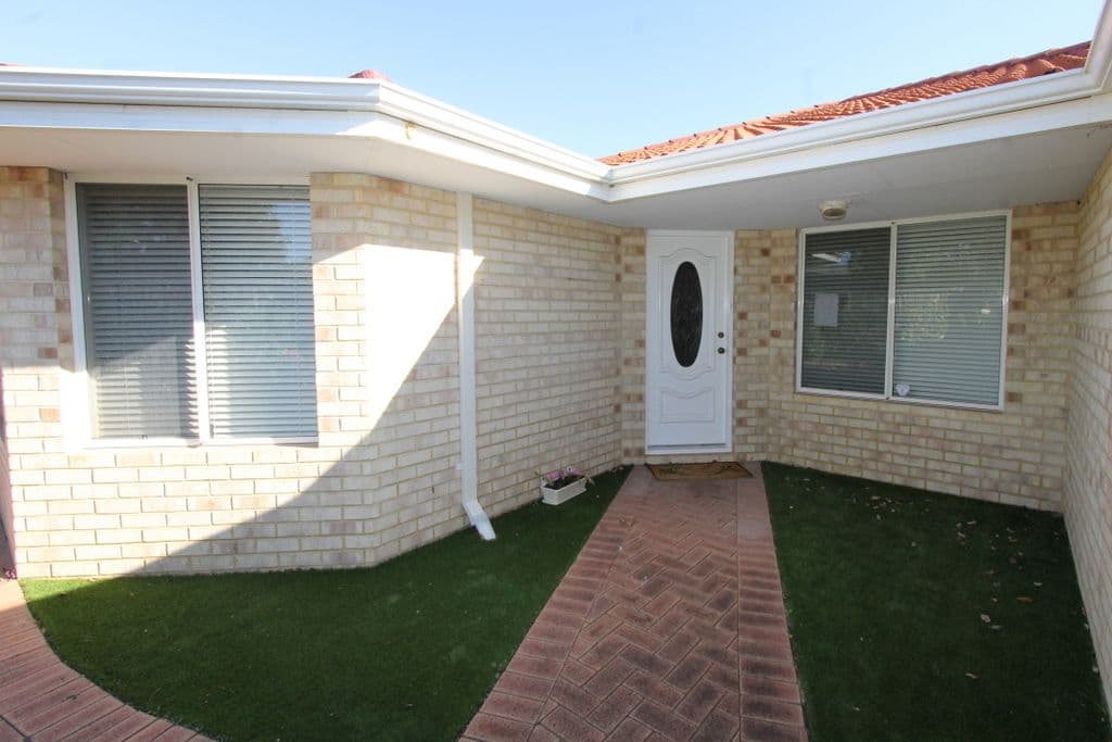 8 Paperbark Place, Ellenbrook WA 6069, Ellenbrook - Image 1