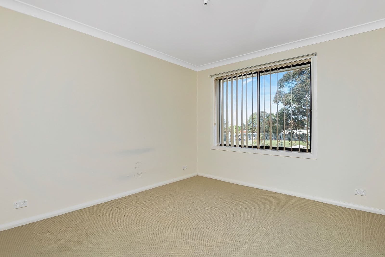18 Mellick Street, Fairfield West - Thumbnail 7