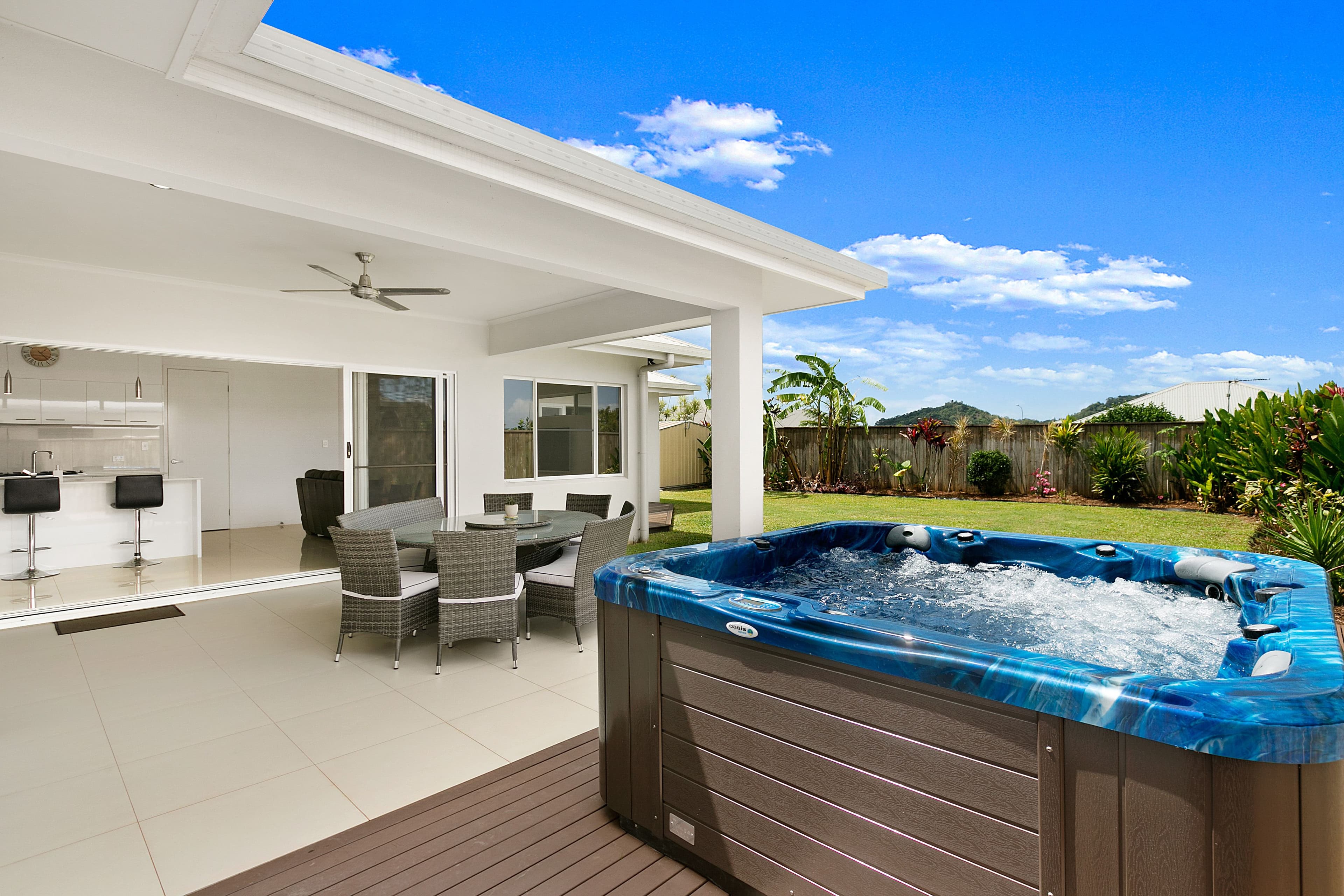 27 Botany Avenue, Redlynch QLD 4870, Redlynch - Thumbnail 2