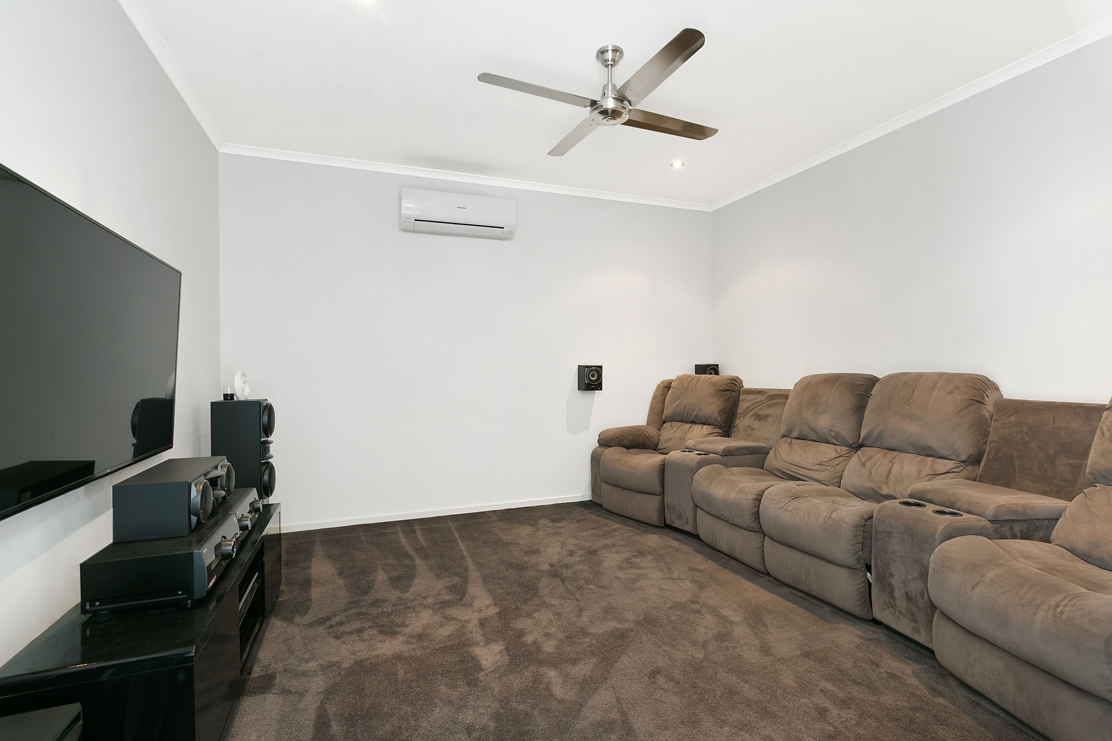 27 Botany Avenue, Redlynch QLD 4870, Redlynch - Thumbnail 7