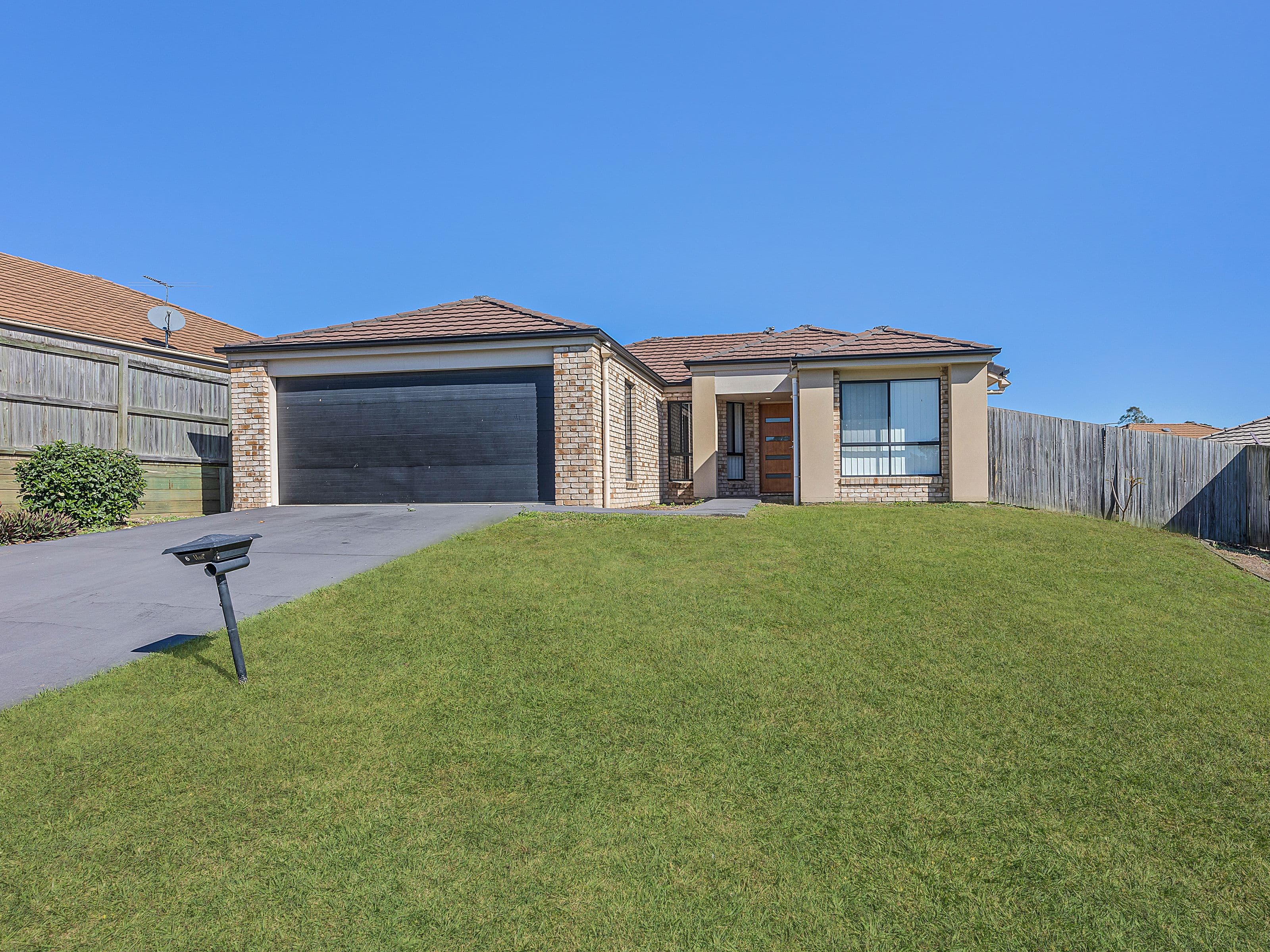 6 Neumann Place, Leichhardt QLD 4305, Leichhardt - Image 1