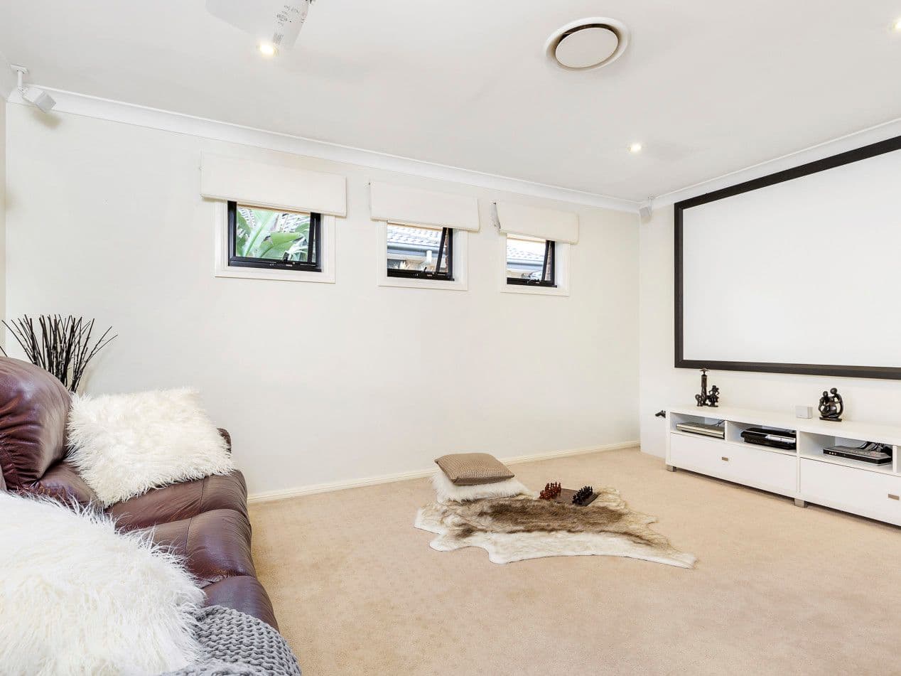 271 Mount Annan Drive, Mount Annan - Thumbnail 4