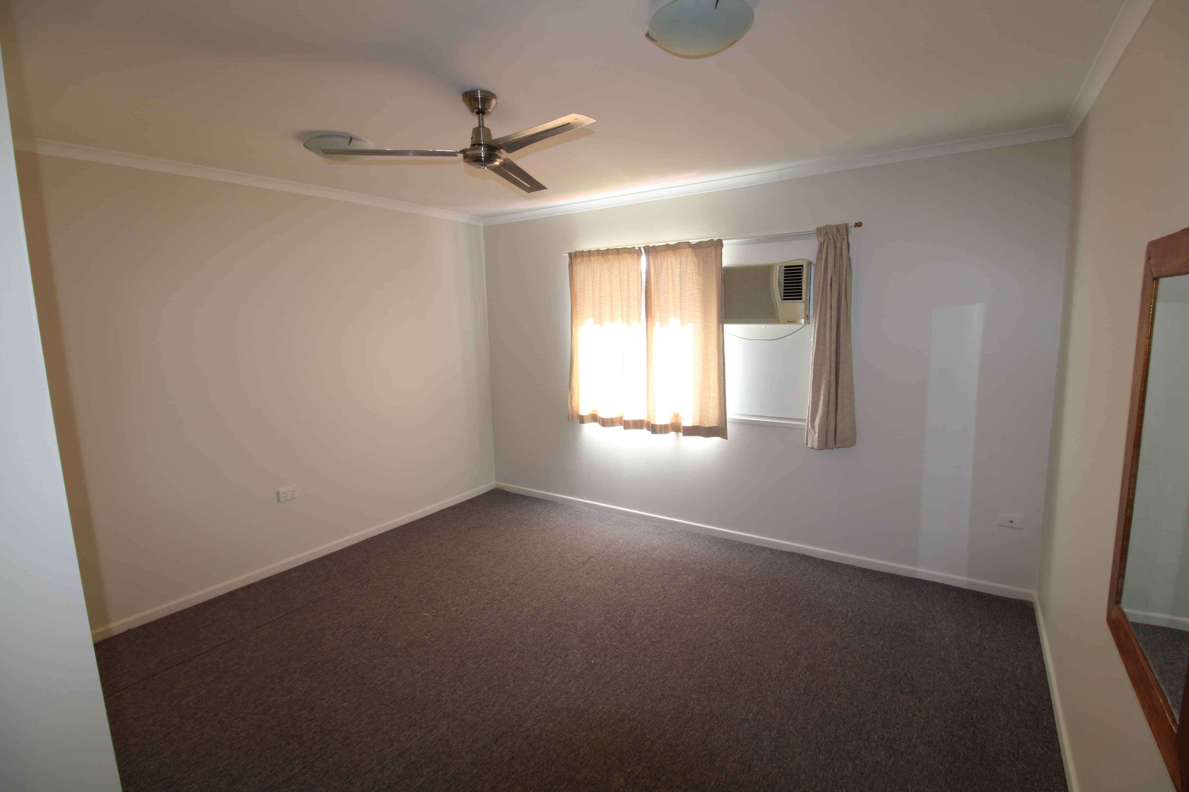 11 Carbeen Place, Emerald QLD 4720, Emerald - Thumbnail 5