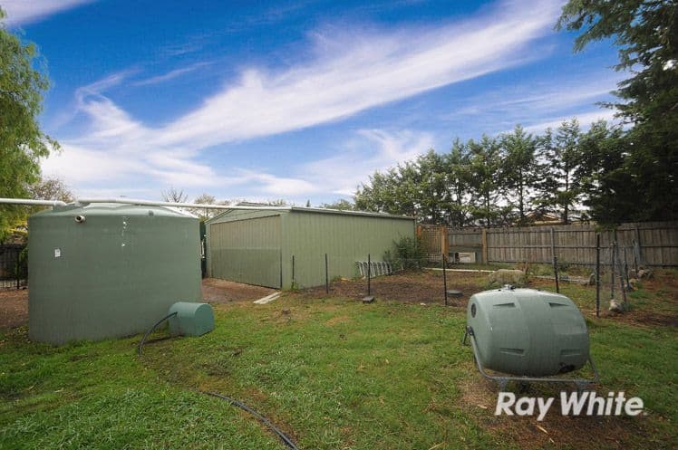295 Centre Road, NARRE WARREN SOUTH VIC 3805, Narre Warren South - Thumbnail 4