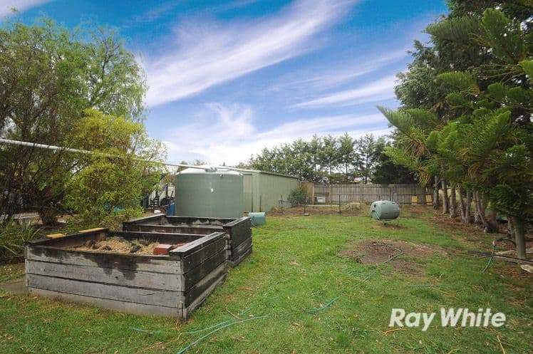 295 Centre Road, NARRE WARREN SOUTH VIC 3805, Narre Warren South - Thumbnail 5