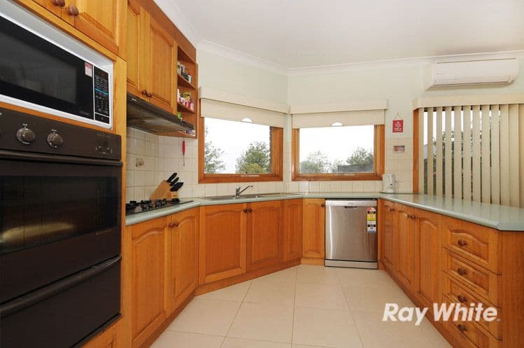 295 Centre Road, NARRE WARREN SOUTH VIC 3805, Narre Warren South - Thumbnail 6
