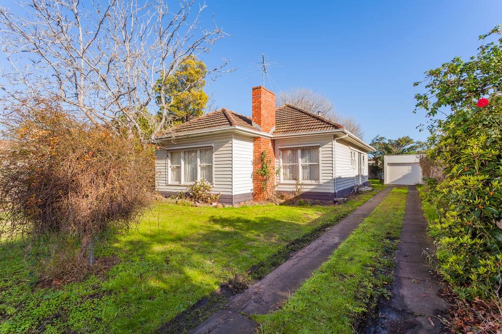 77 Minerva Road, HERNE HILL VIC 3218, Herne Hill - Thumbnail 2