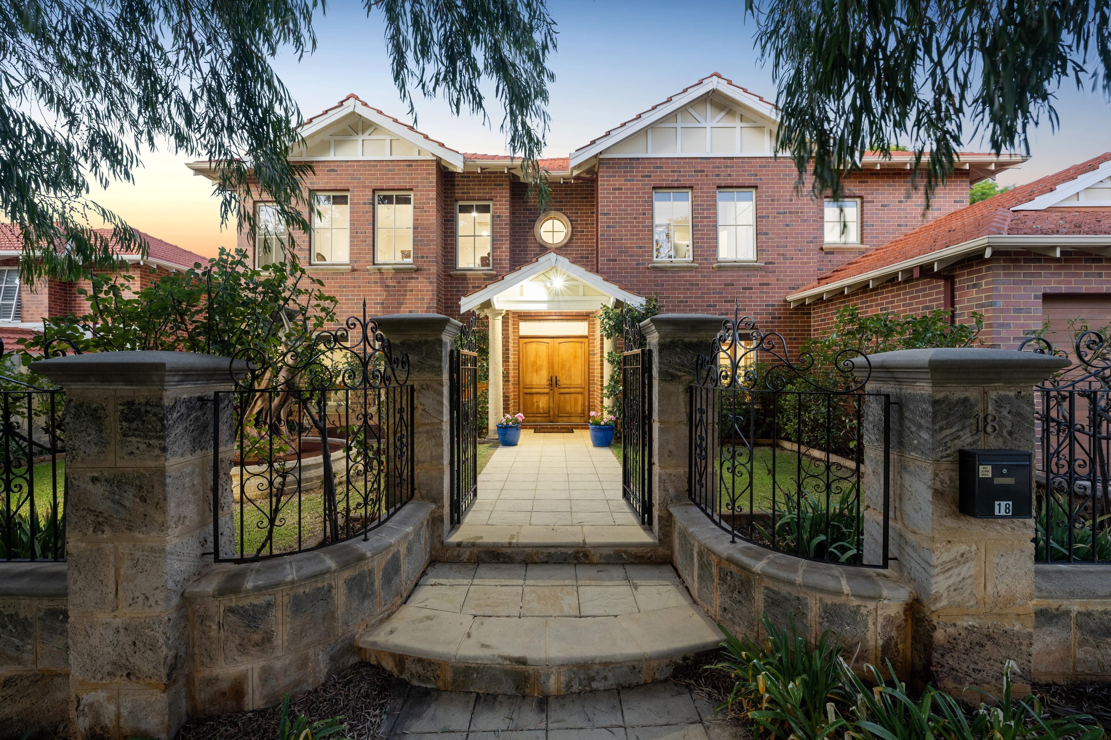 18 Braeside Road, Mount Lawley WA 6050, Mount Lawley - Image 1