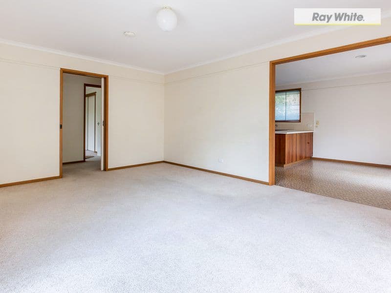 43 Rosemore Road, Rosebud VIC 3939, Rosebud - Thumbnail 3
