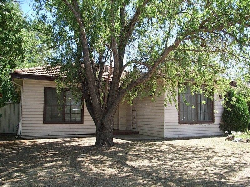 4 Simmie Street, Echuca VIC 3564, Echuca - Image 1