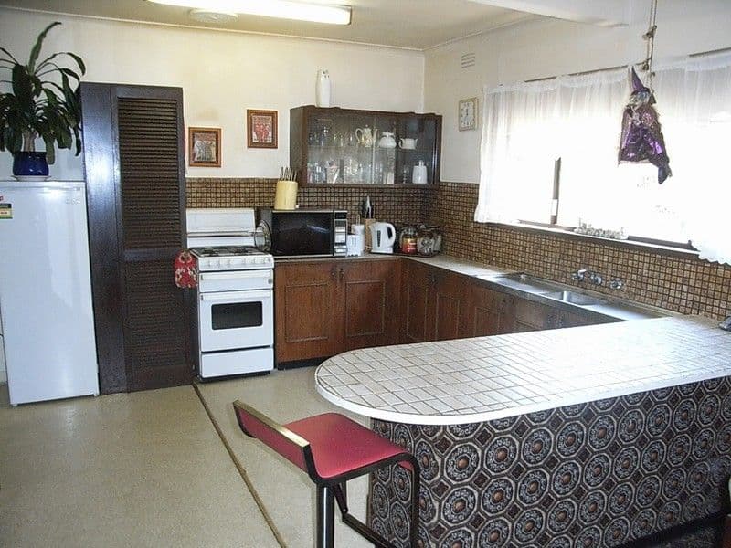 4 Simmie Street, Echuca VIC 3564, Echuca - Thumbnail 2
