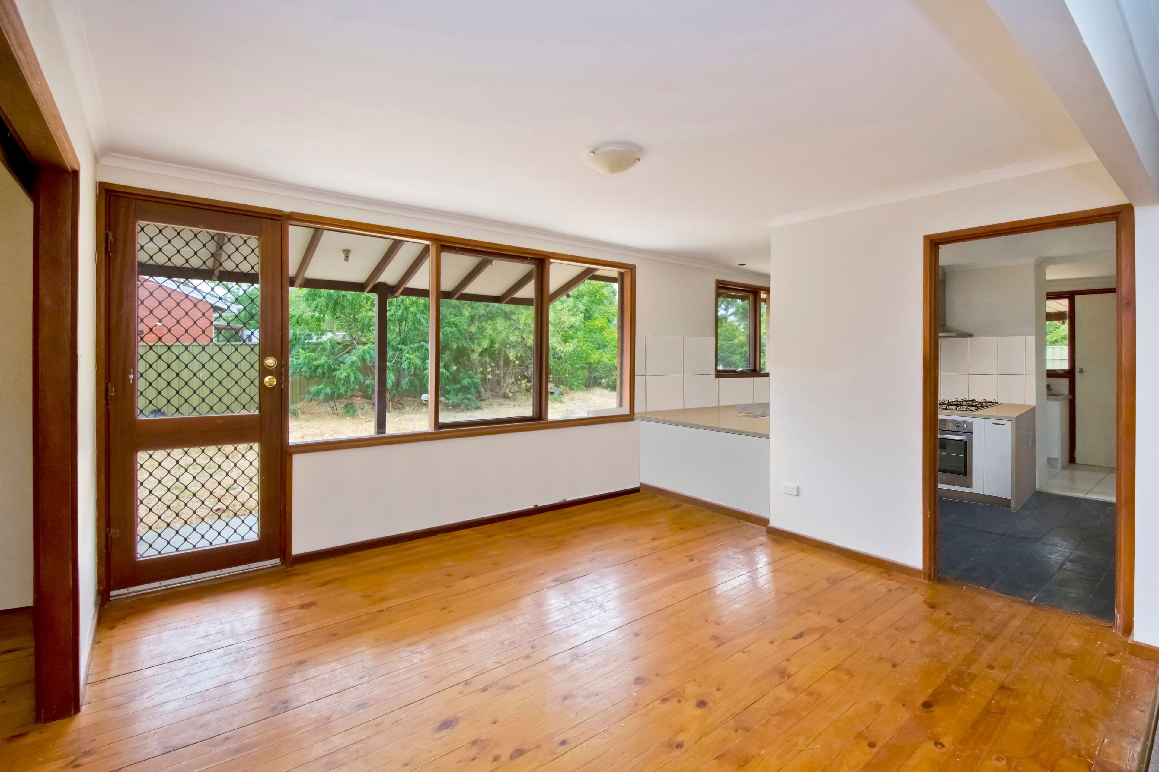 73 Fuller Crescent, Elizabeth East SA 5112, Elizabeth East - Thumbnail 4