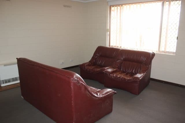 1 Everlasting Crescent, Kambalda West WA 6442, Kambalda West - Thumbnail 2