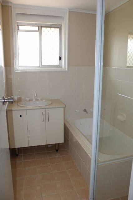 1 Everlasting Crescent, Kambalda West WA 6442, Kambalda West - Thumbnail 6