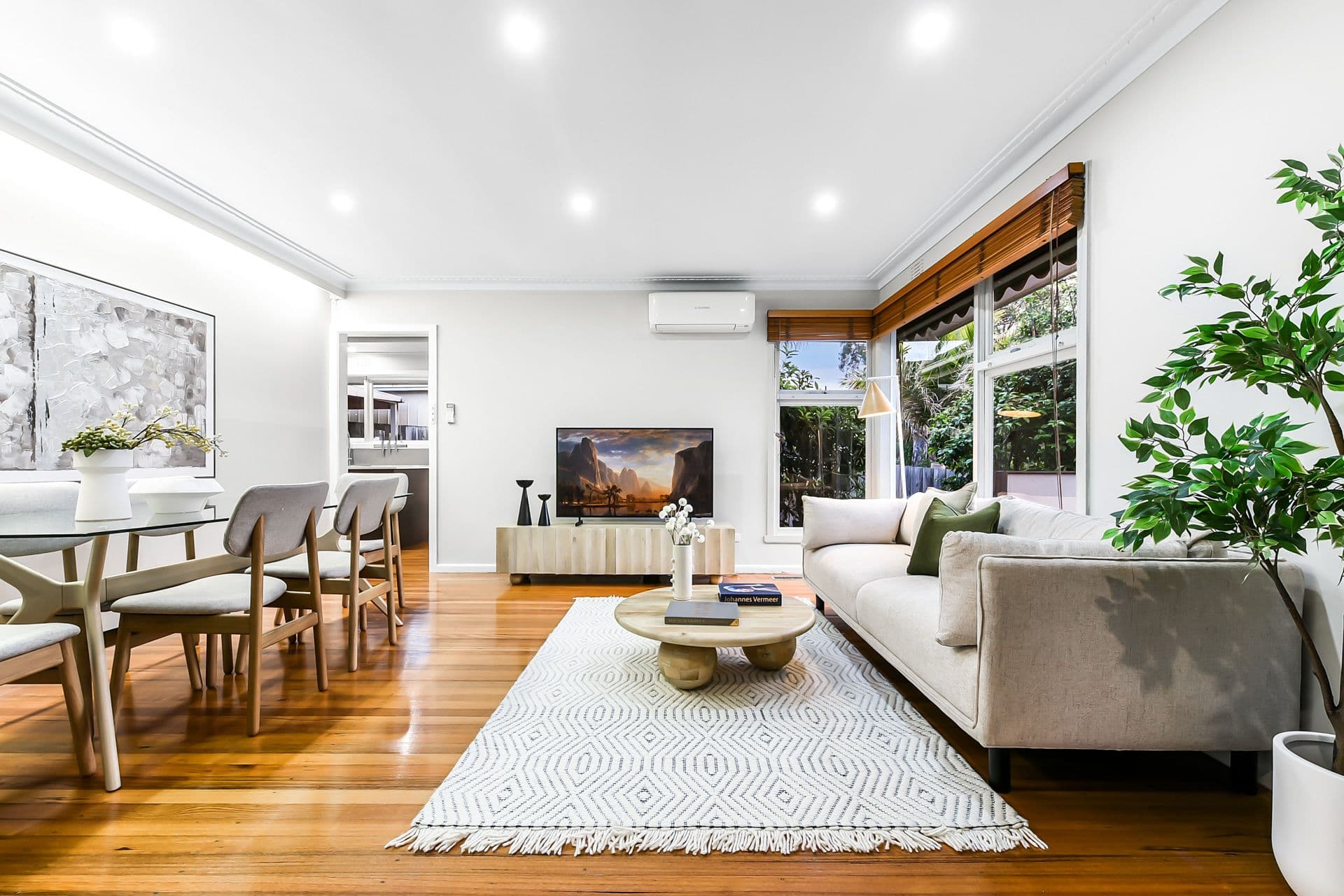 16 Bareena Avenue, Rowville VIC 3178, Rowville - Thumbnail 3