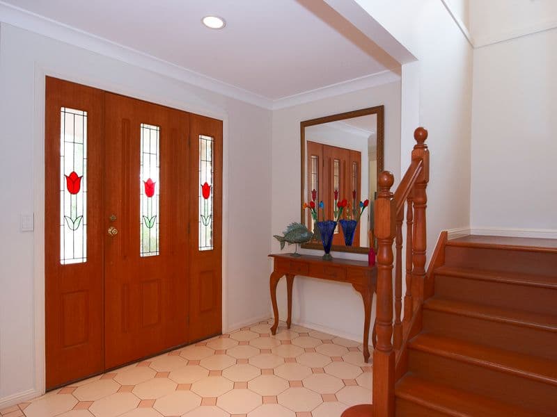 27 Kentia Court, ELANORA QLD 4221, Elanora - Thumbnail 3