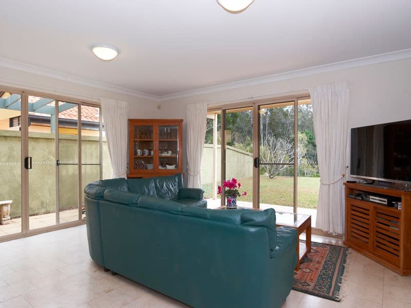 27 Kentia Court, ELANORA QLD 4221, Elanora - Thumbnail 8