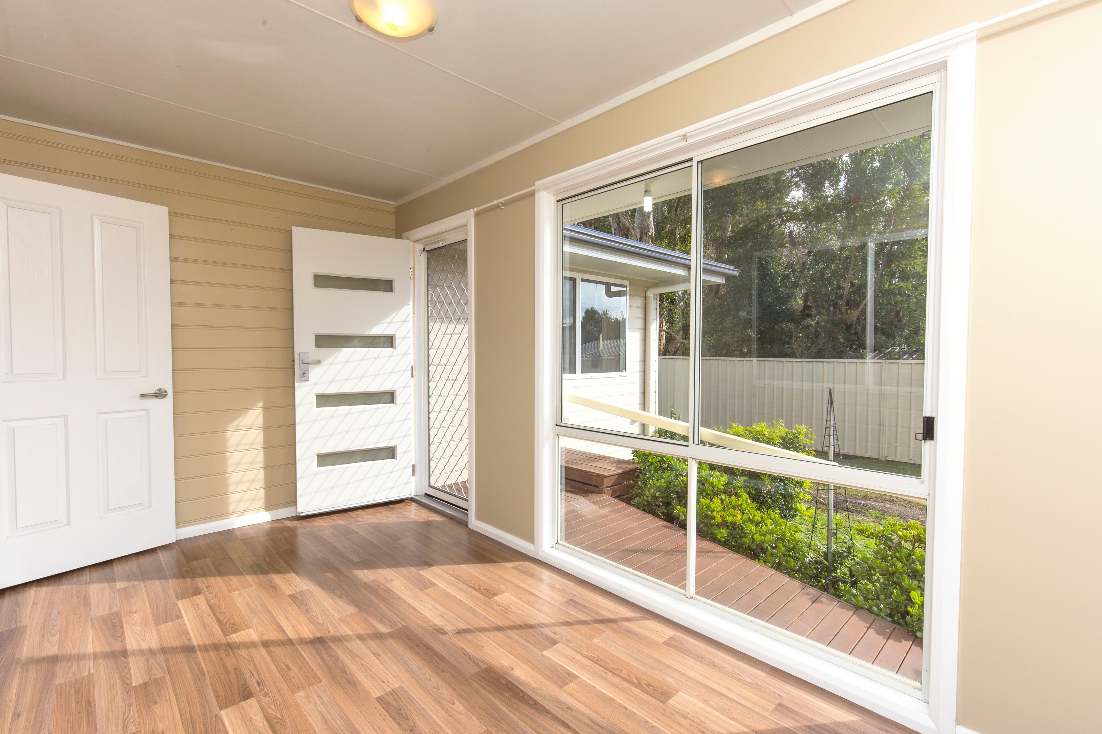 35 Myall Street, Tea Gardens NSW 2324, Tea Gardens - Thumbnail 2