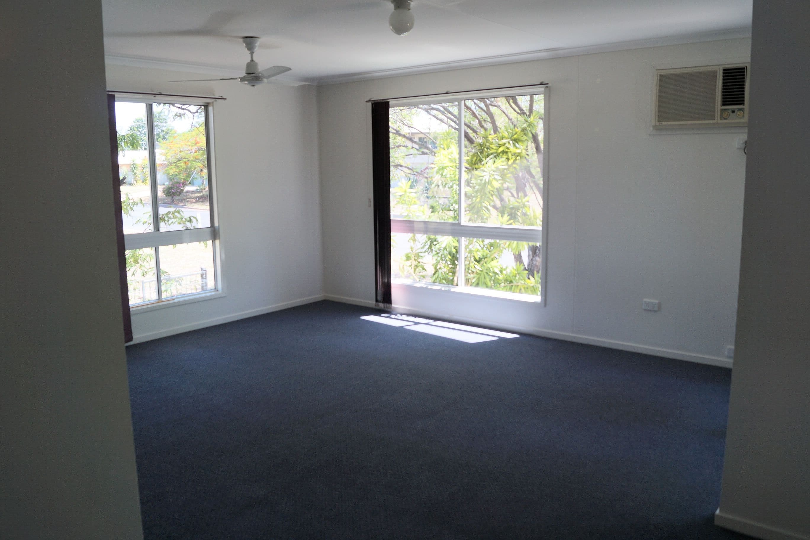 51B Baker Street, Emerald QLD 4720, Emerald - Thumbnail 3