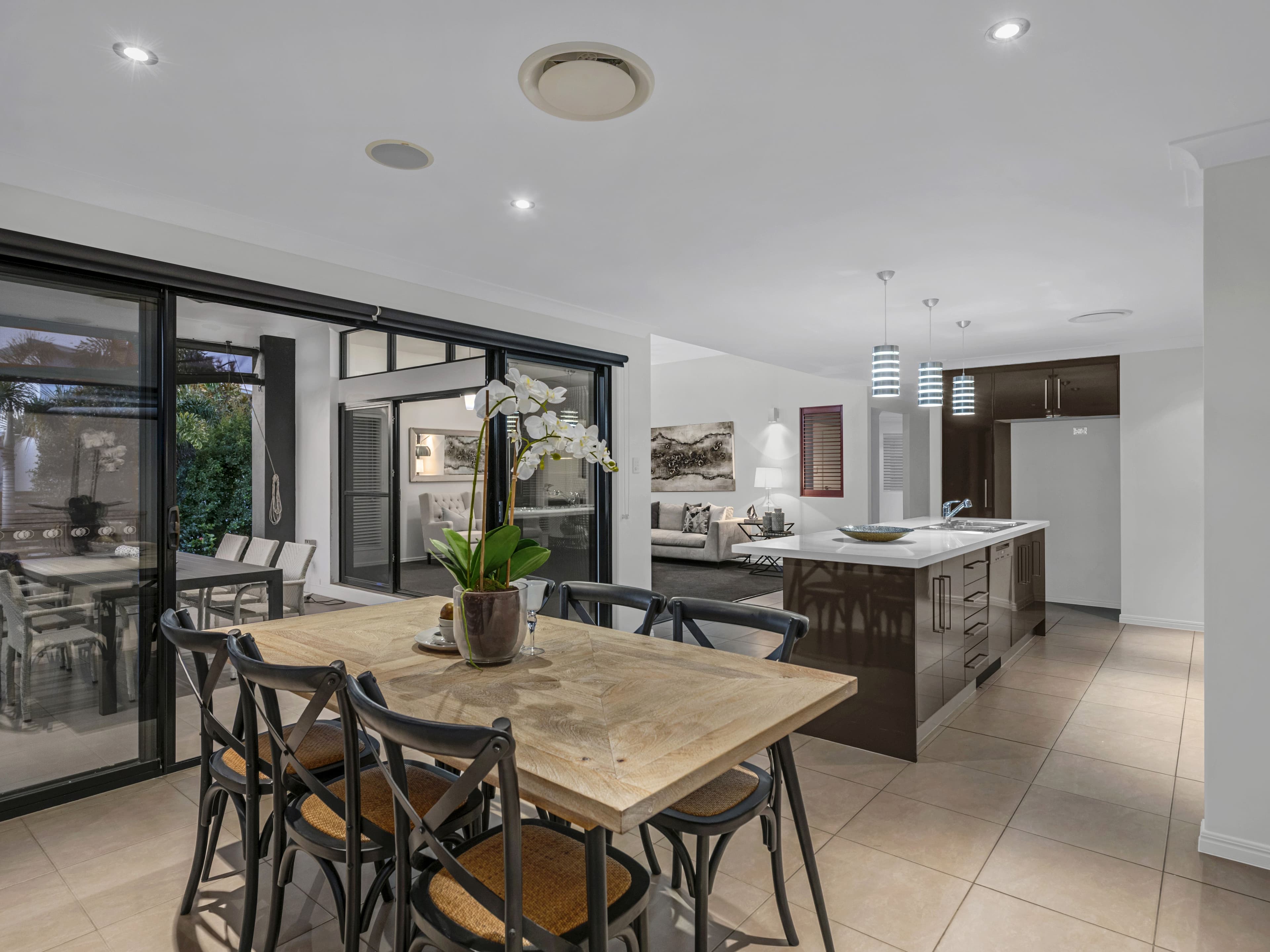 16 Travorten Drive, Bridgeman Downs QLD 4035, Bridgeman Downs - Thumbnail 6