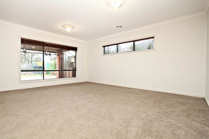 24 Highwood Drive, HILLSIDE VIC 3037, Hillside - Thumbnail 4