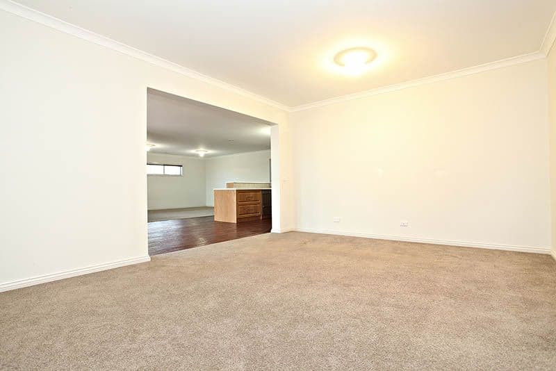 24 Highwood Drive, HILLSIDE VIC 3037, Hillside - Thumbnail 6