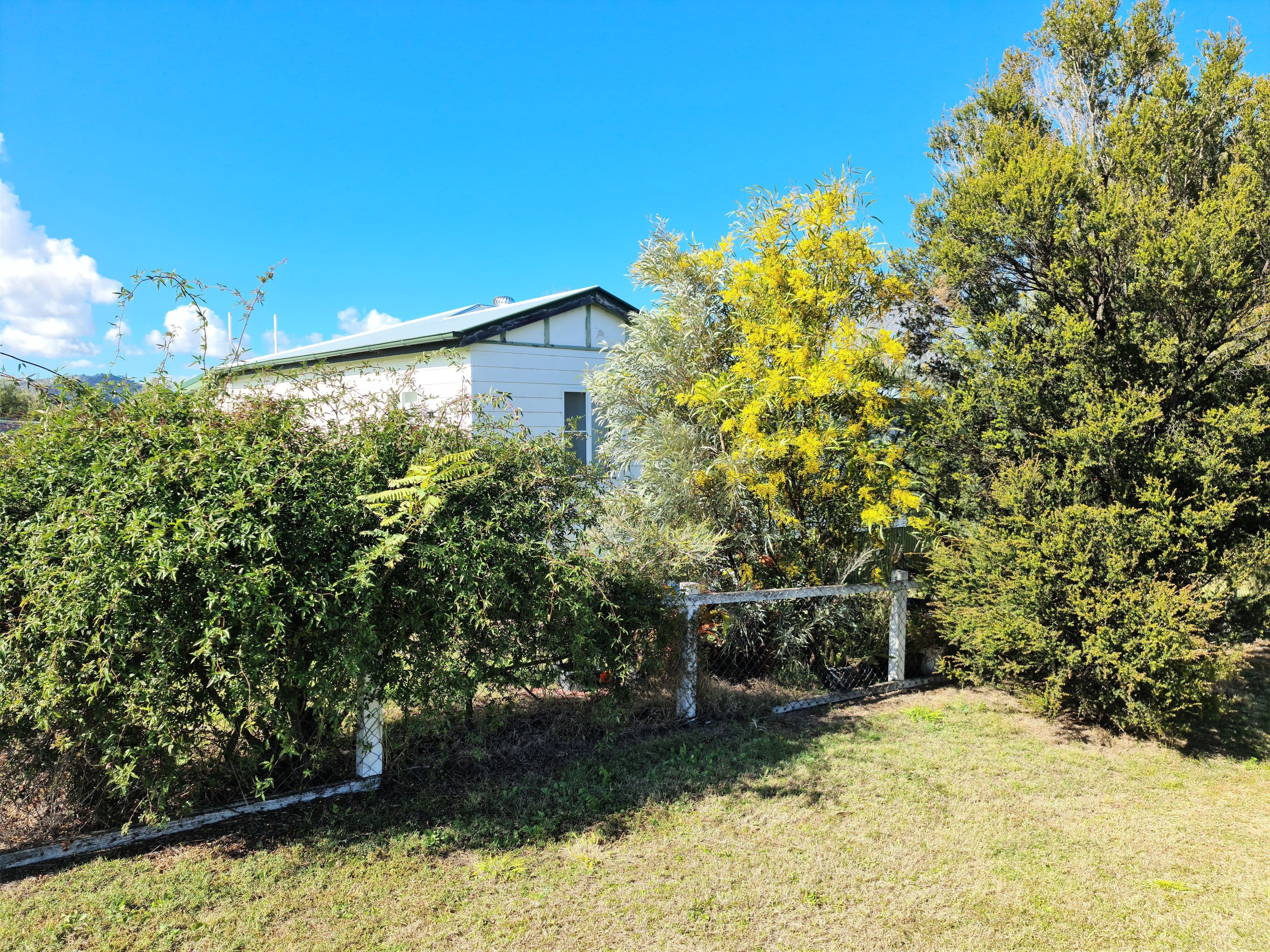 2 Vanneck Street, Yangan QLD 4371, Yangan - Thumbnail 5
