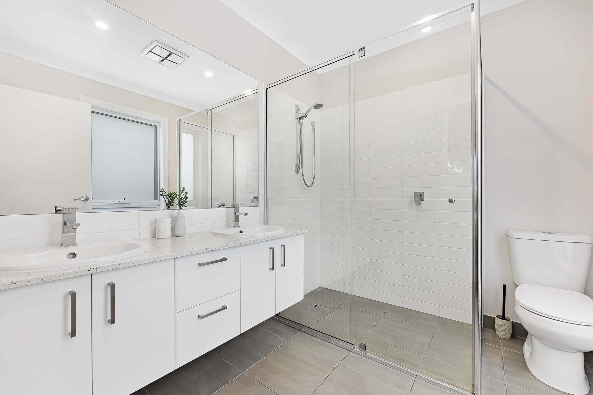 27 Beacon Drive, Cranbourne North VIC 3977, Cranbourne North - Thumbnail 4