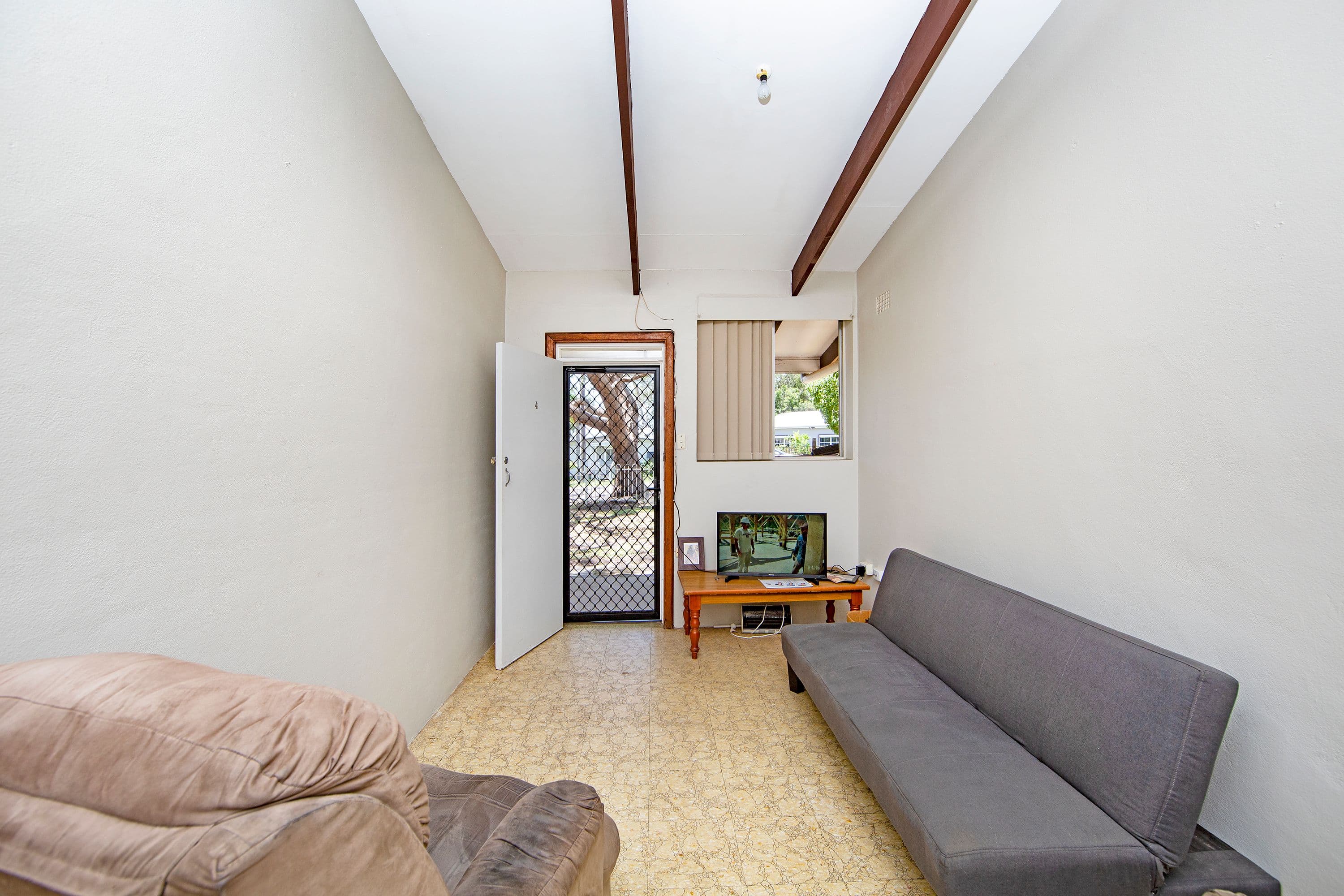 15 Kalang Avenue, Buff Point NSW 2262, Buff Point - Thumbnail 5