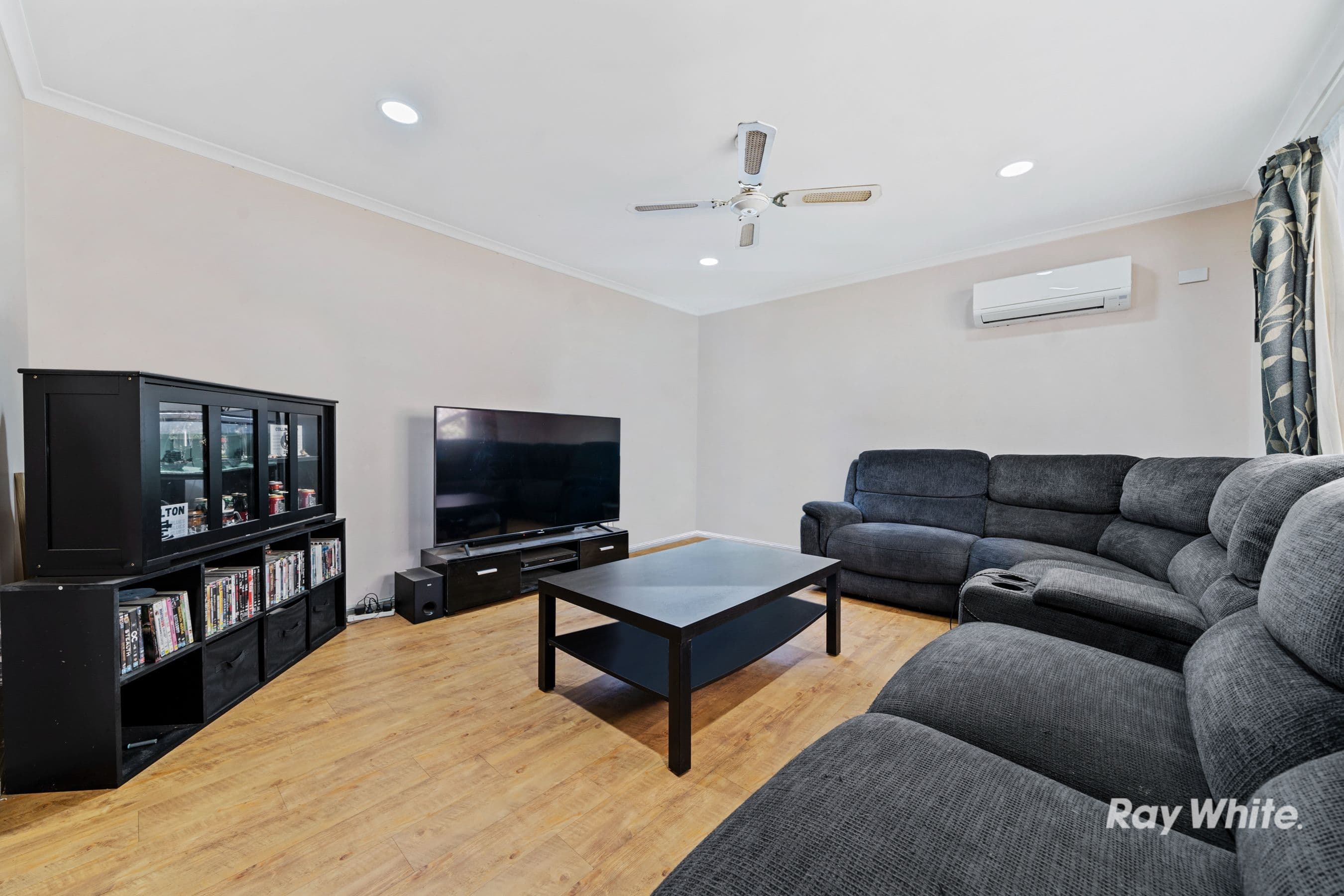 52 Perdita Street, Bellbird Park QLD 4300, Bellbird Park - Thumbnail 2