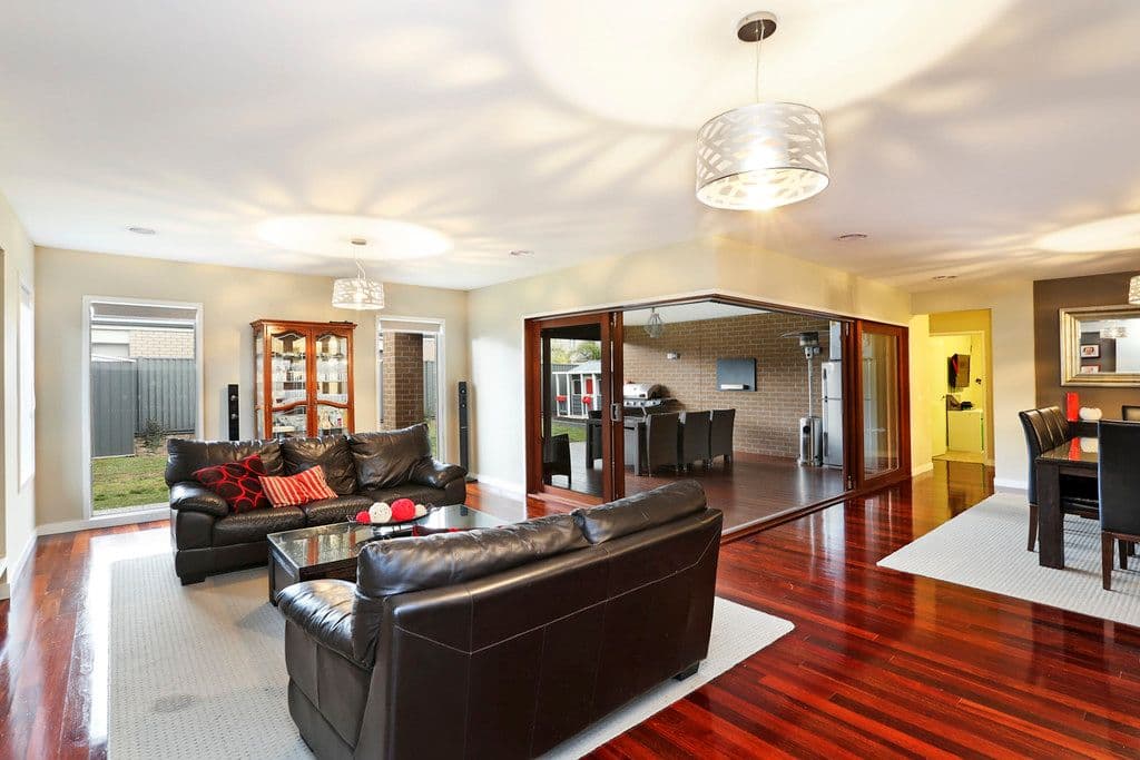 8 Mathieson Place, Lara VIC 3212, Lara - Thumbnail 2