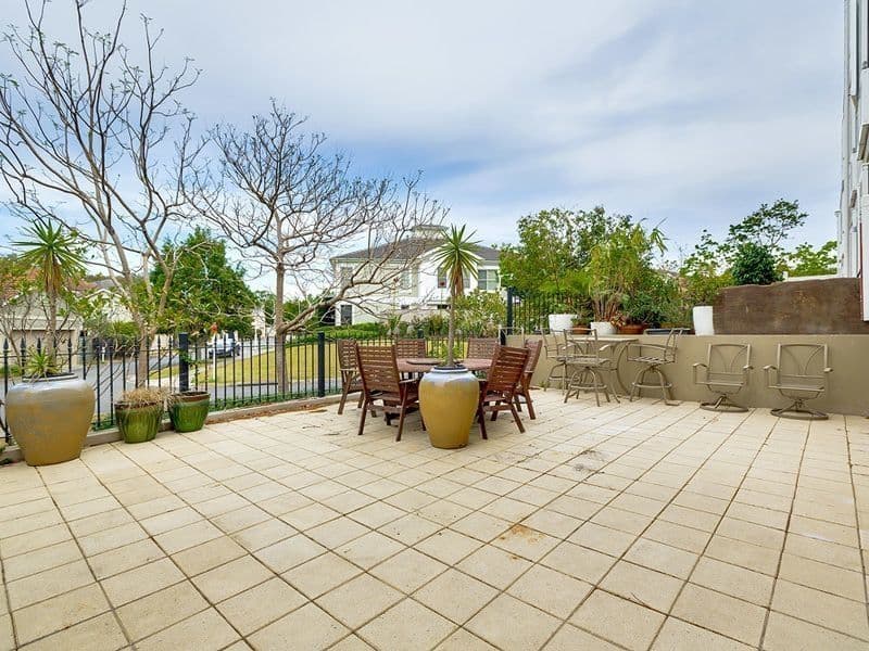 12/4 Admiralty Drive, Breakfast Point - Thumbnail 4