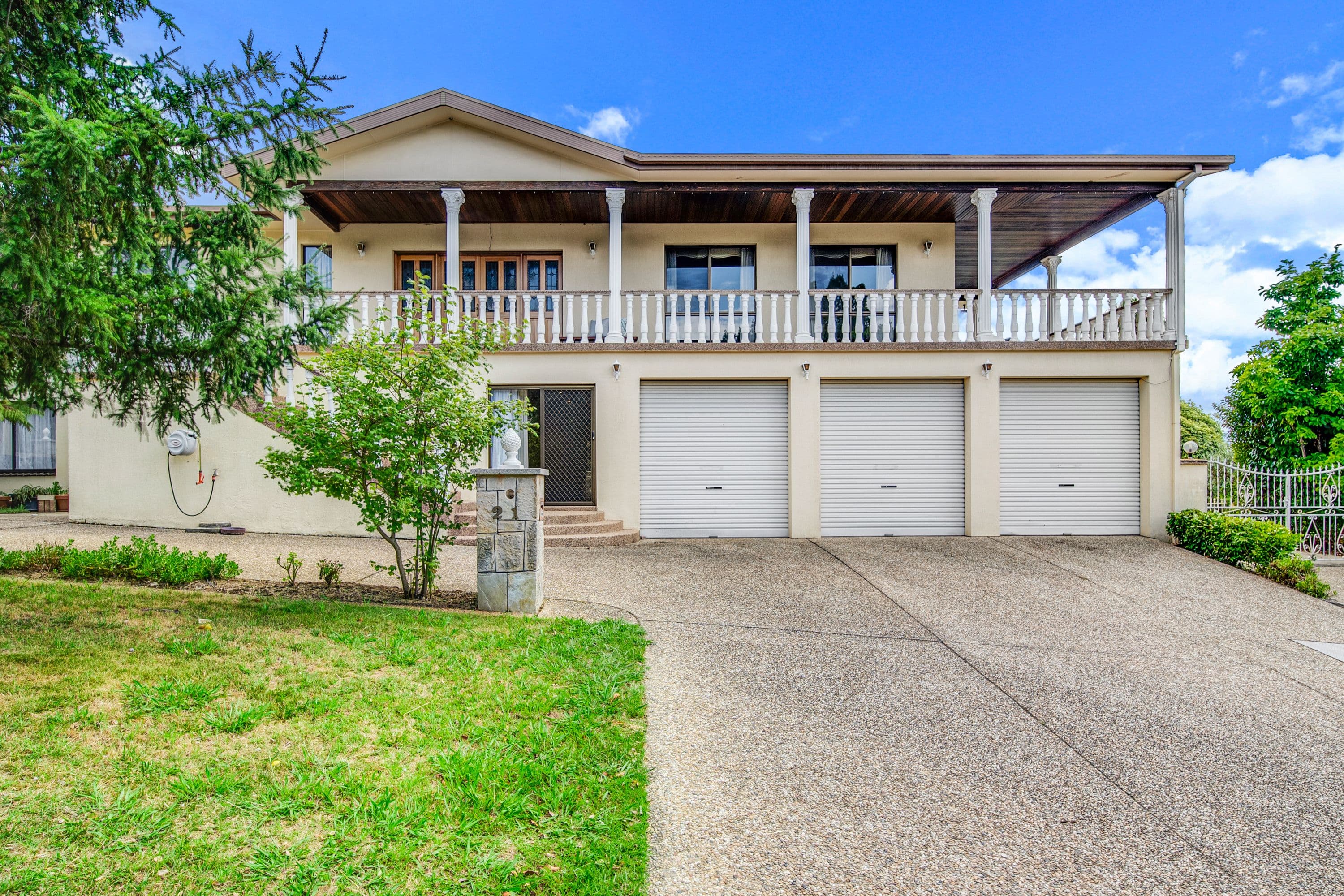 21 Salkauskas Crescent, Lyneham ACT 2602, Lyneham - Thumbnail 2
