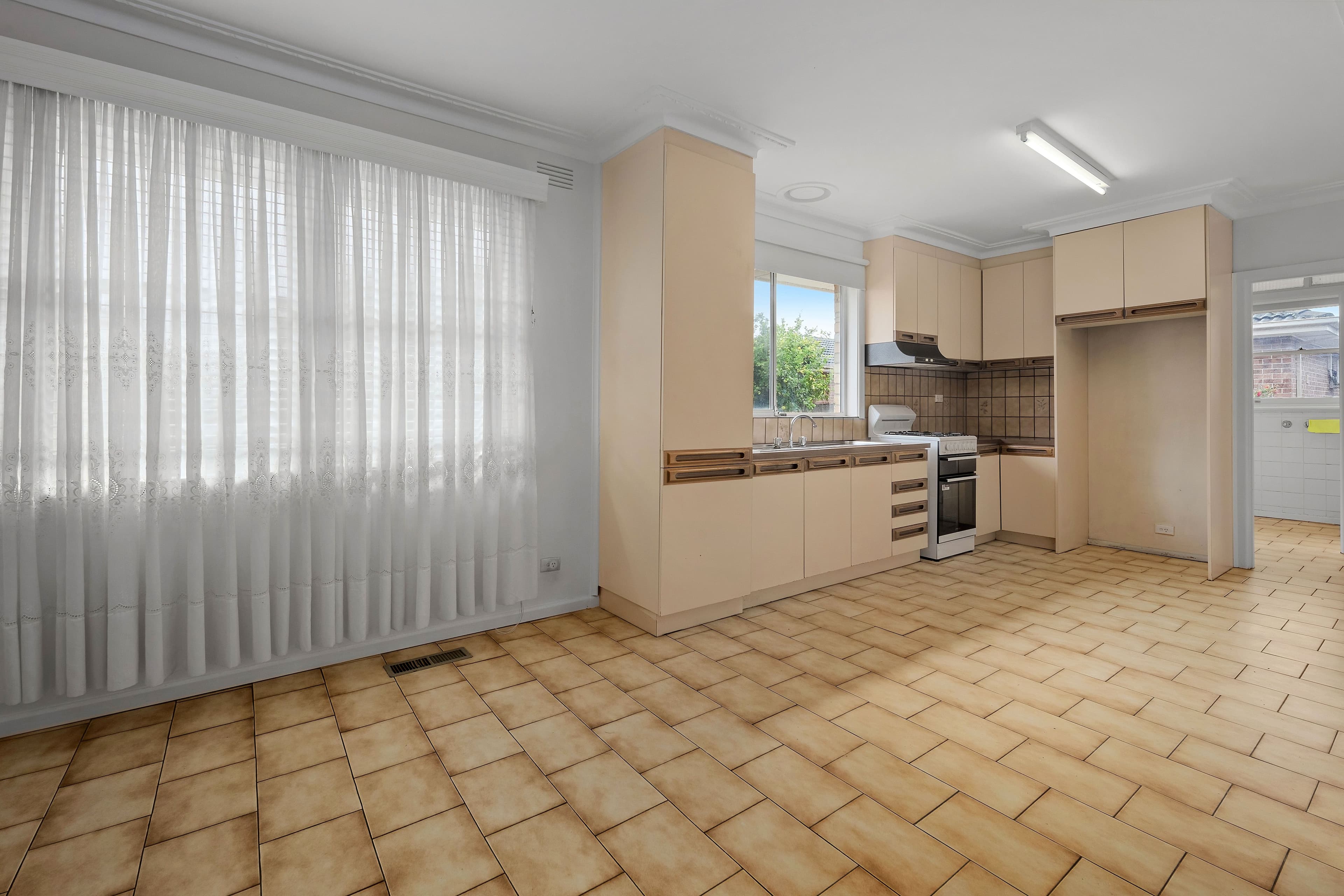 44 Cyprus Street, Lalor VIC 3075, Lalor - Thumbnail 6