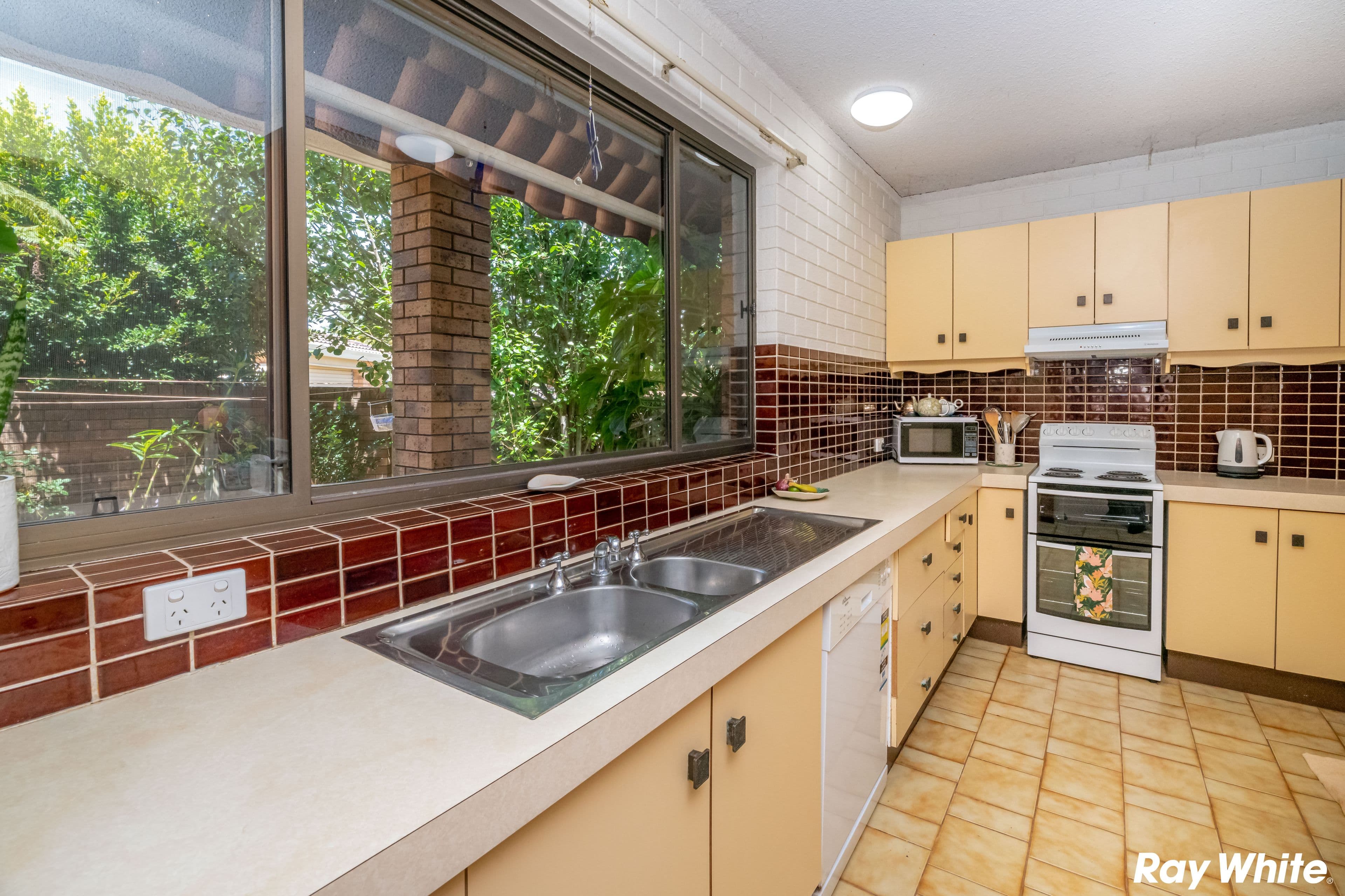 52 Taree Street, Tuncurry NSW 2428, Tuncurry - Thumbnail 5