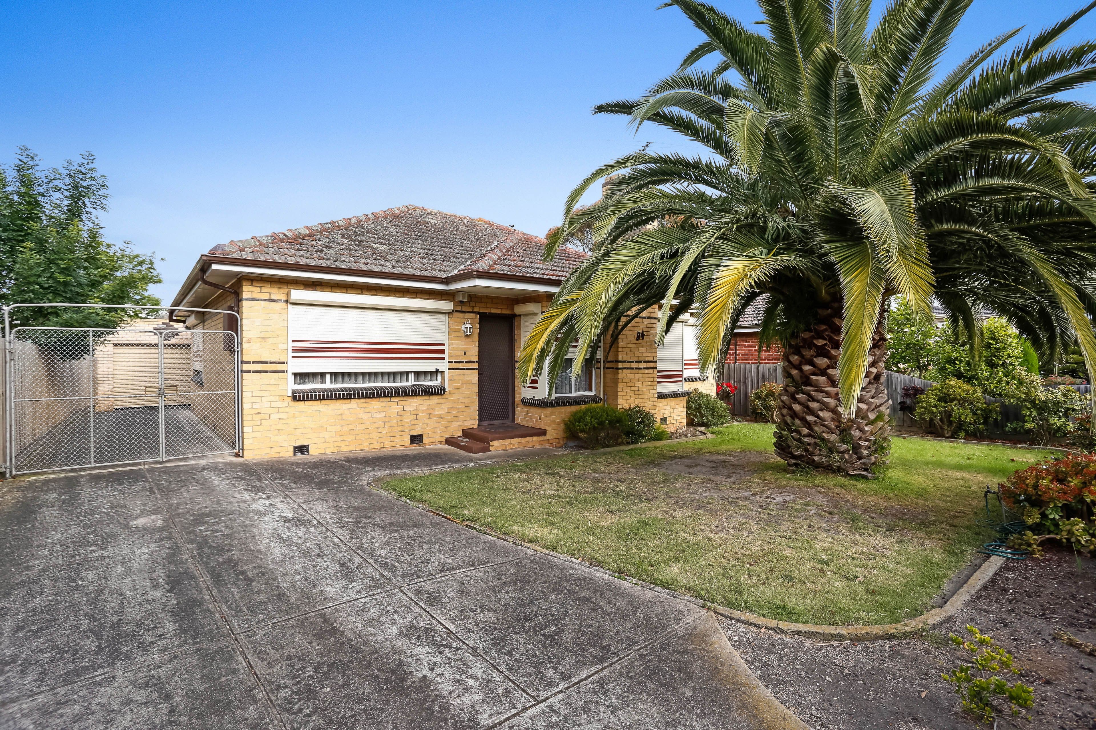 84 Isla Avenue, Glenroy VIC 3046, Glenroy - Thumbnail 2