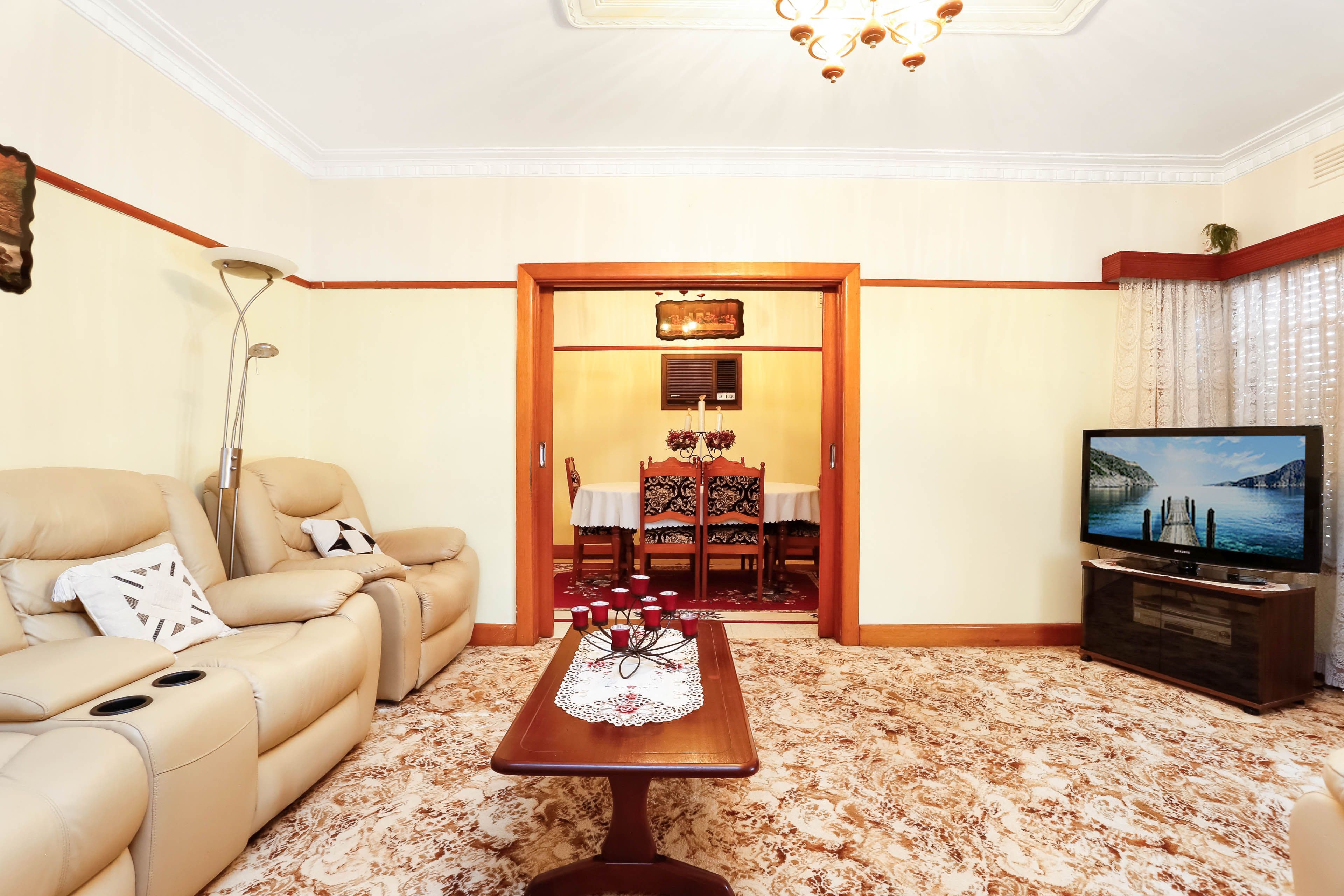 84 Isla Avenue, Glenroy VIC 3046, Glenroy - Thumbnail 3