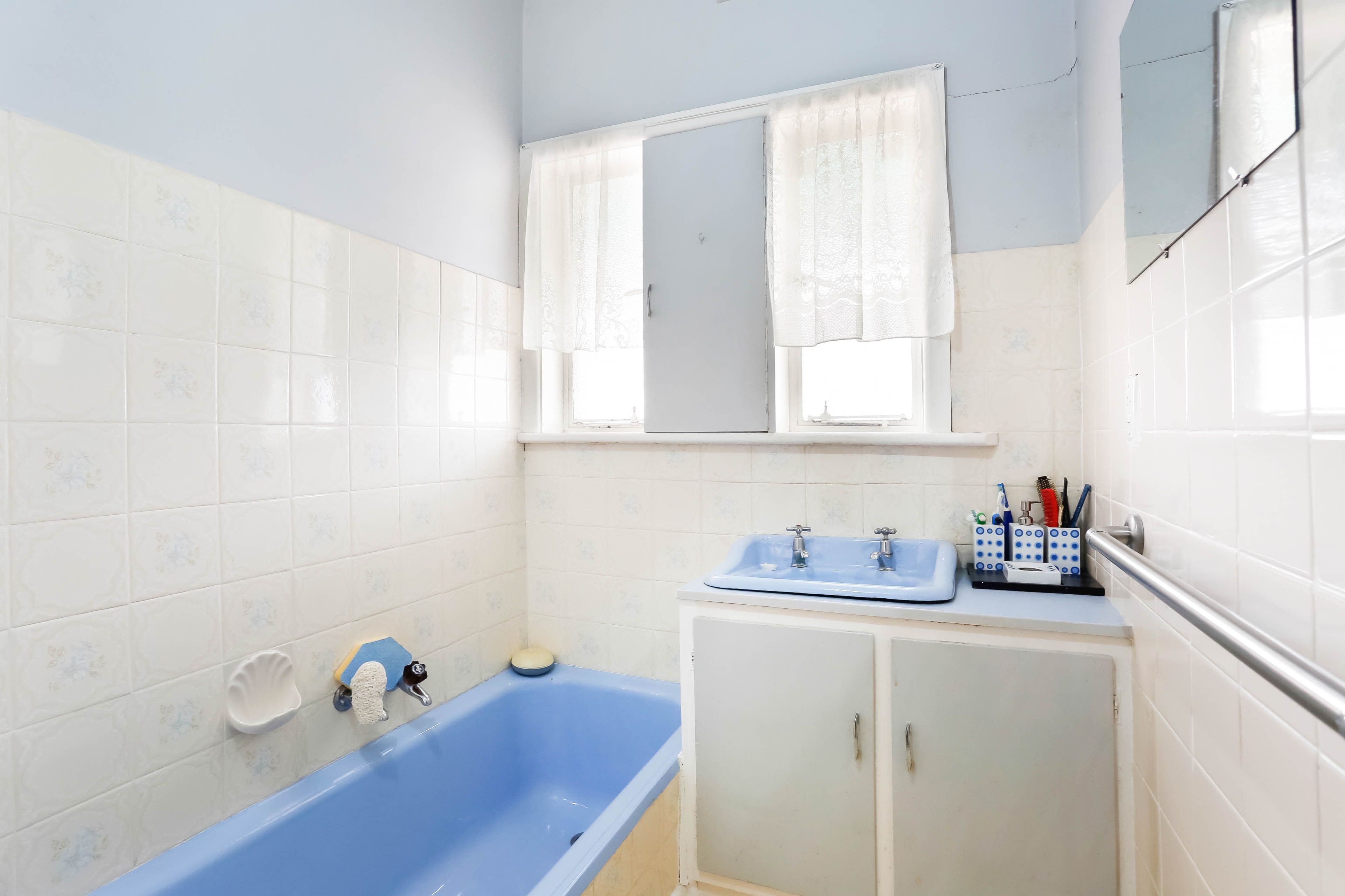 84 Isla Avenue, Glenroy VIC 3046, Glenroy - Thumbnail 7