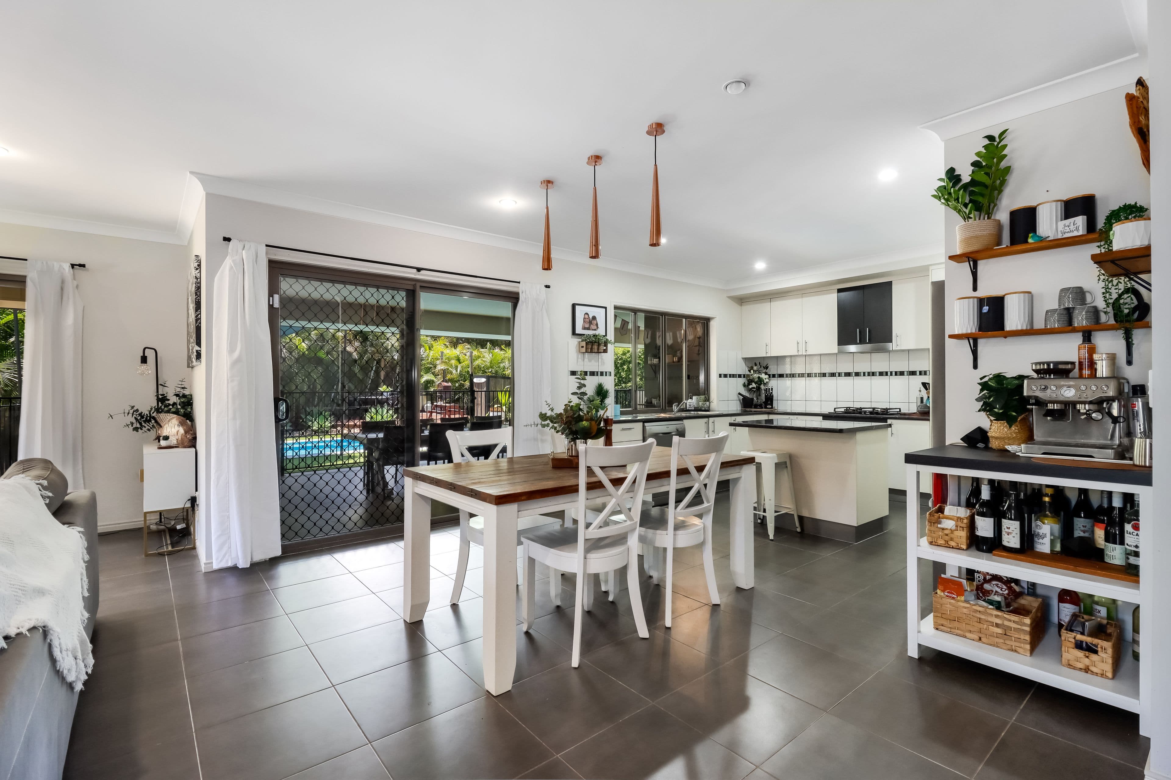 83 Palm Way, Dundowran Beach QLD 4655, Dundowran Beach - Thumbnail 6