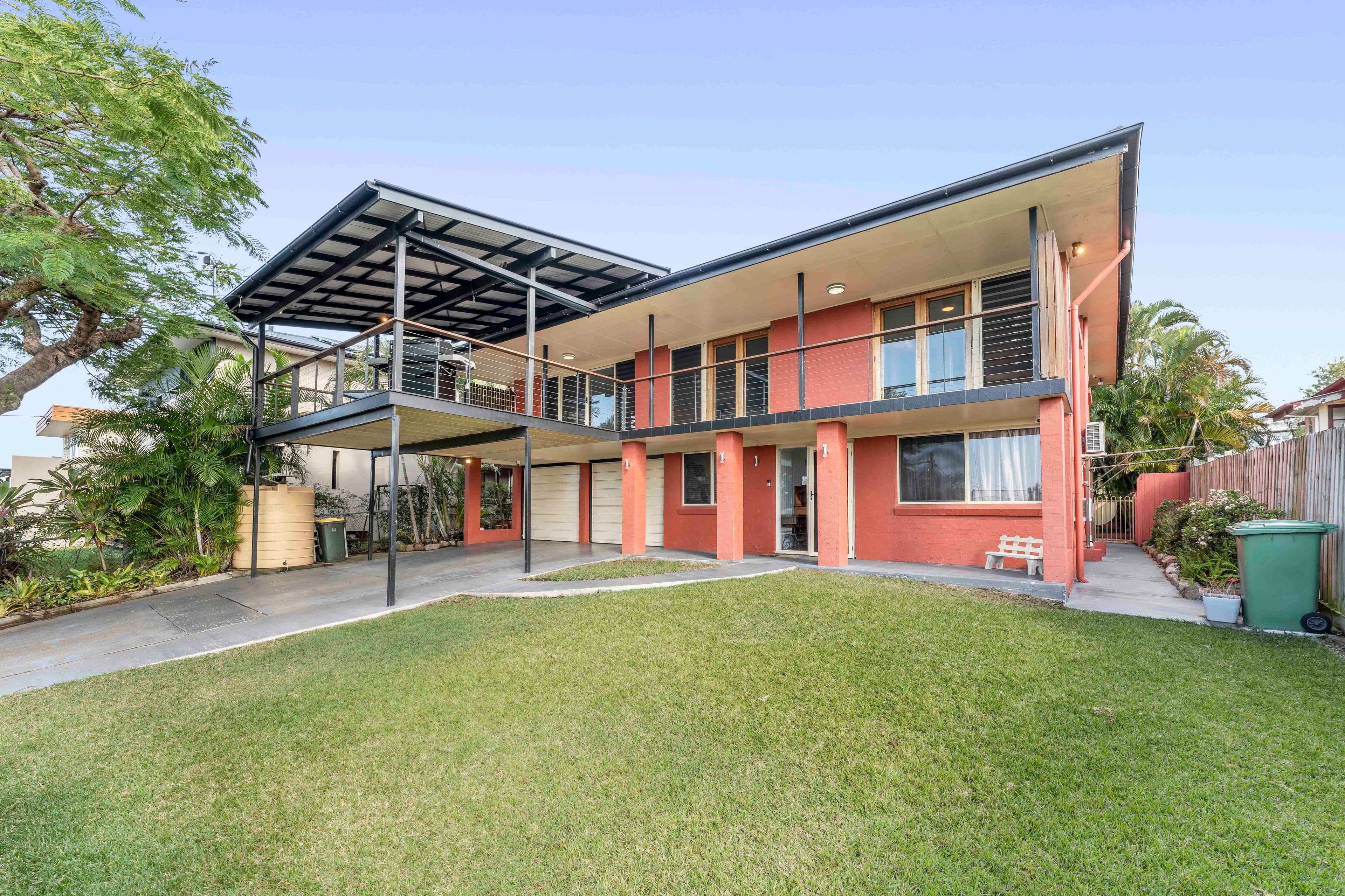 10 Benedict Street, Wavell Heights QLD 4012, Wavell Heights - Thumbnail 2