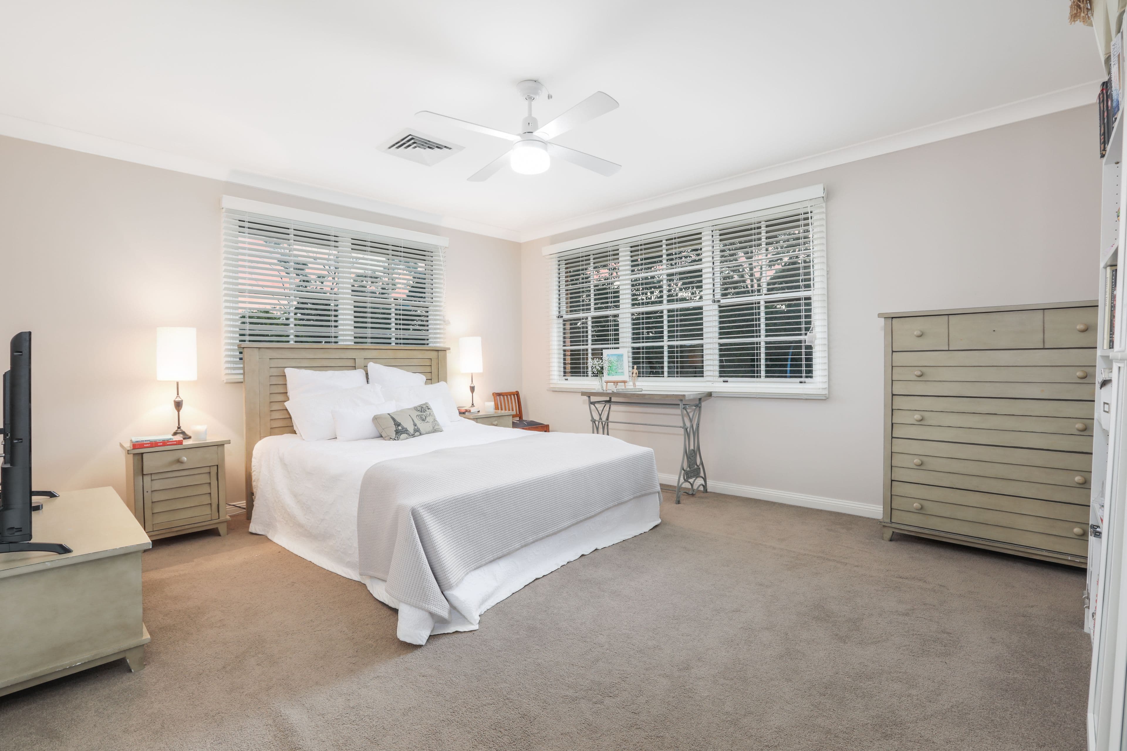24 Billeroy Avenue, Baulkham Hills - Thumbnail 6