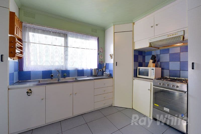 11 Elton Road, FERNTREE GULLY VIC 3156, Ferntree Gully - Thumbnail 3