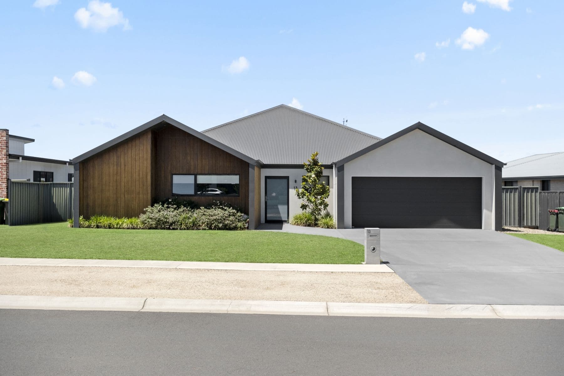 13 Vincent Avenue, Goulburn NSW 2580, Goulburn - Image 1