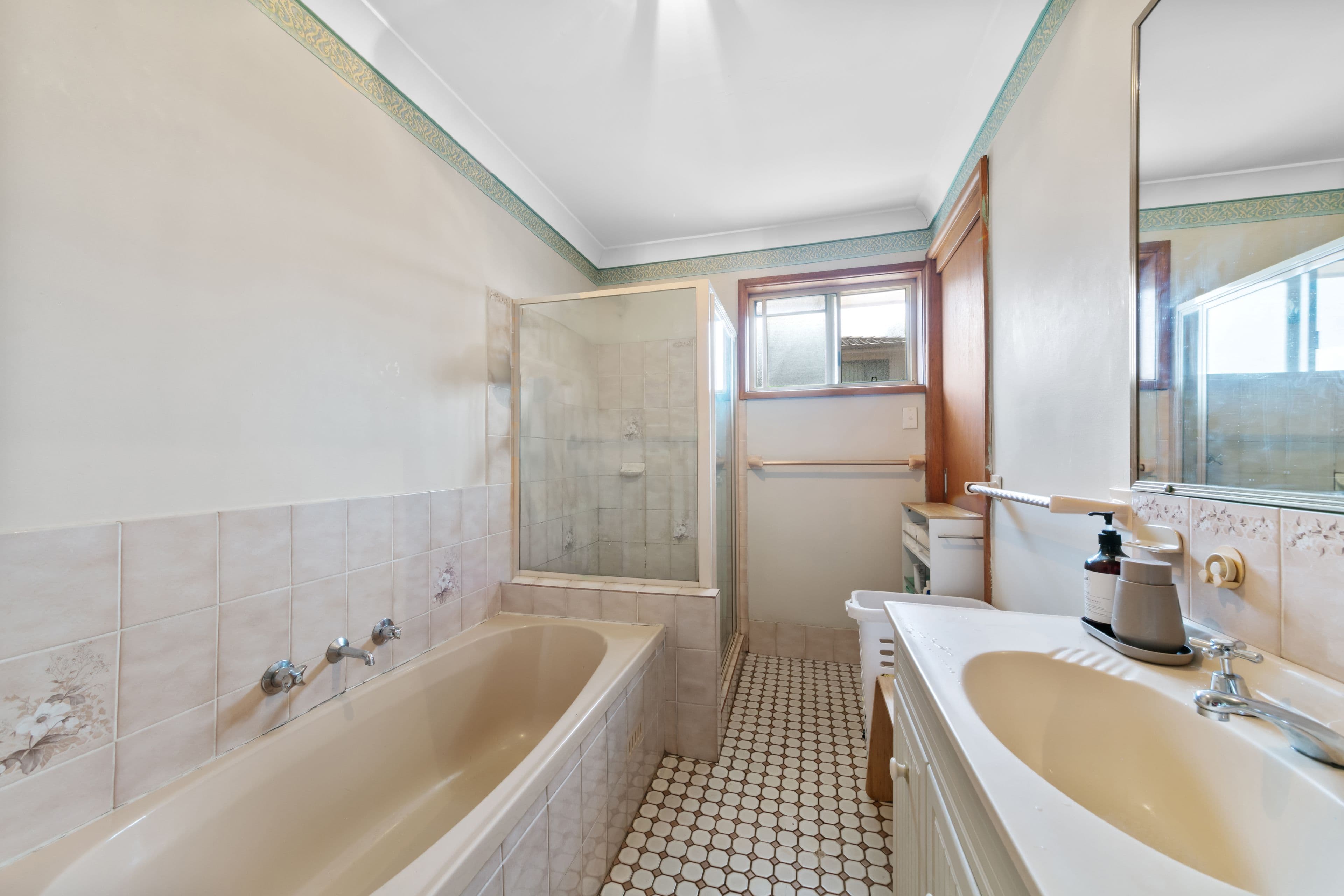 15 Grandview Parade, Gorokan NSW 2263, Gorokan - Thumbnail 7
