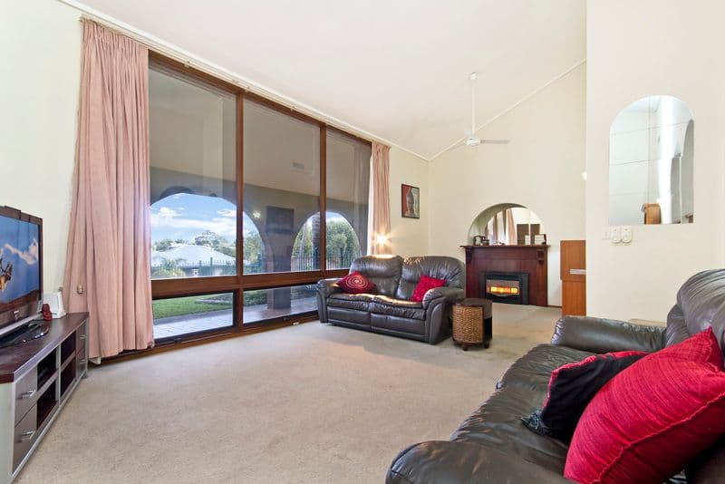 10 Nankeen Street, MODBURY HEIGHTS SA 5092, Modbury Heights - Thumbnail 2