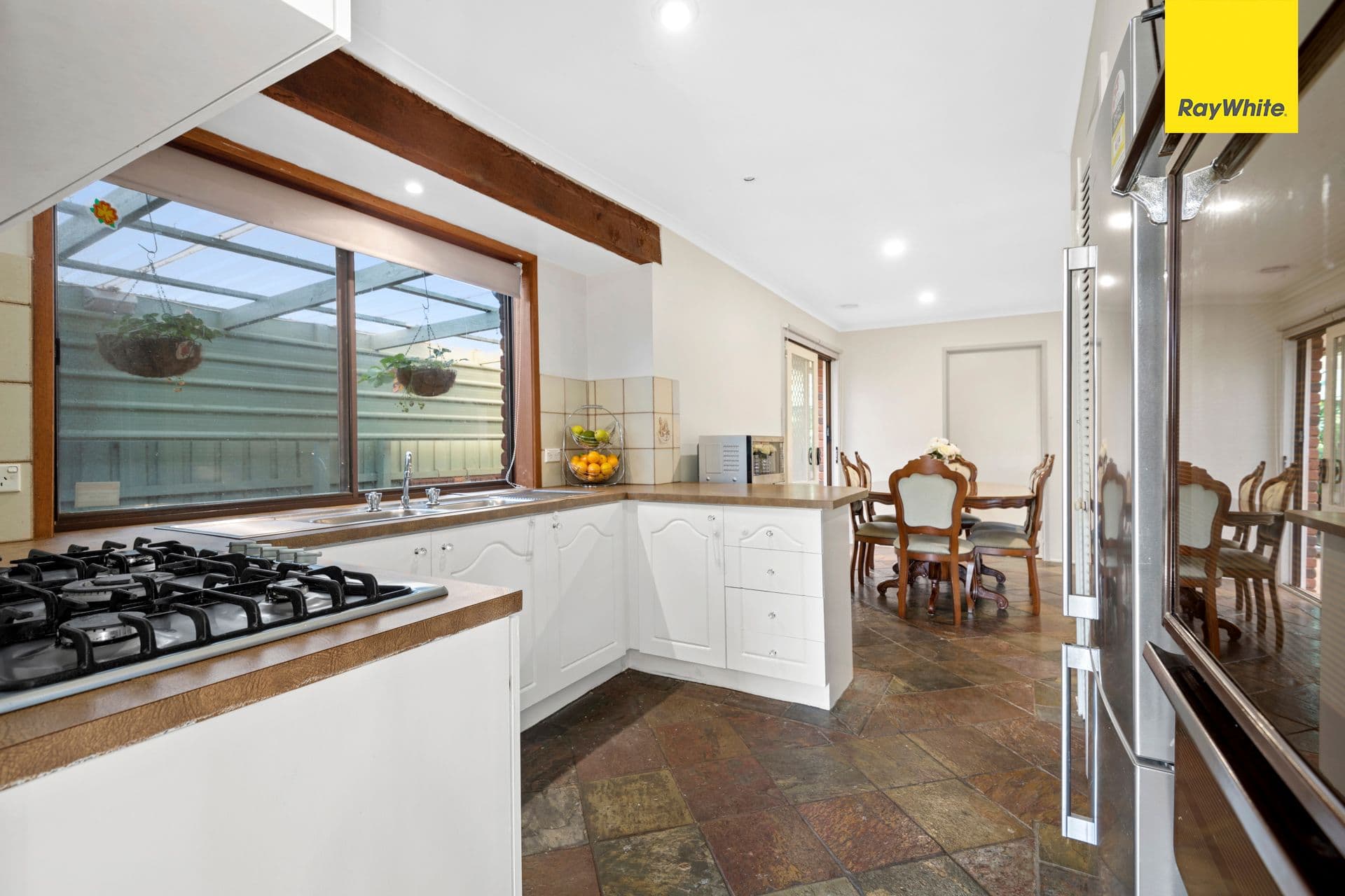 48 Monash Street, Melton South VIC 3338, Melton South - Thumbnail 6
