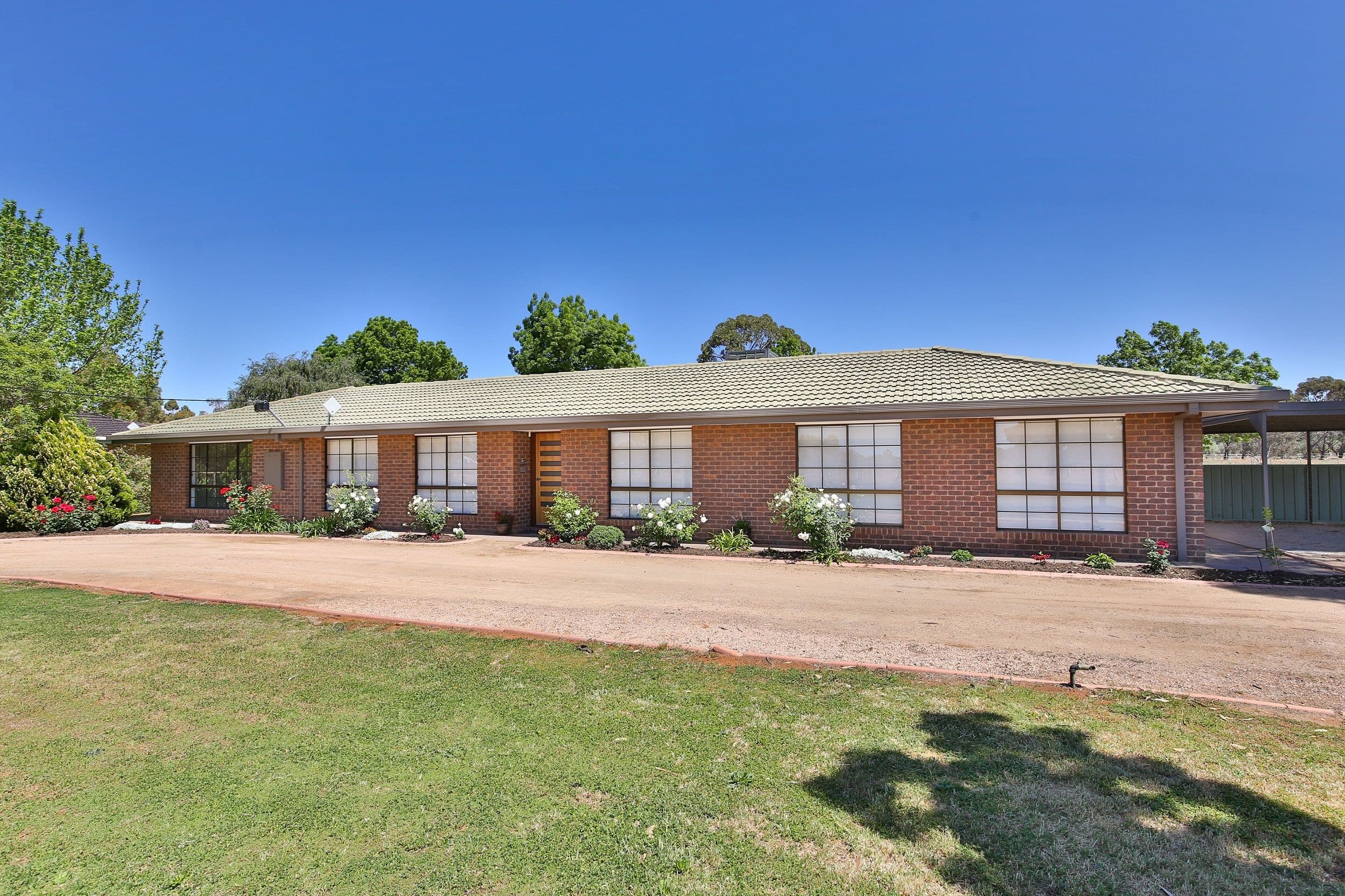490 Cureton Avenue, Nichols Point VIC 3501, Nichols Point - Thumbnail 2