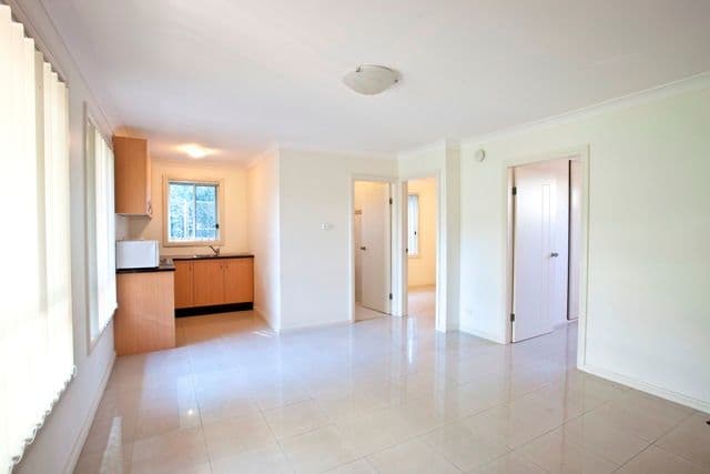 27  Luculia Avenue, BAULKHAM HILLS NSW 2153, Baulkham Hills - Thumbnail 4