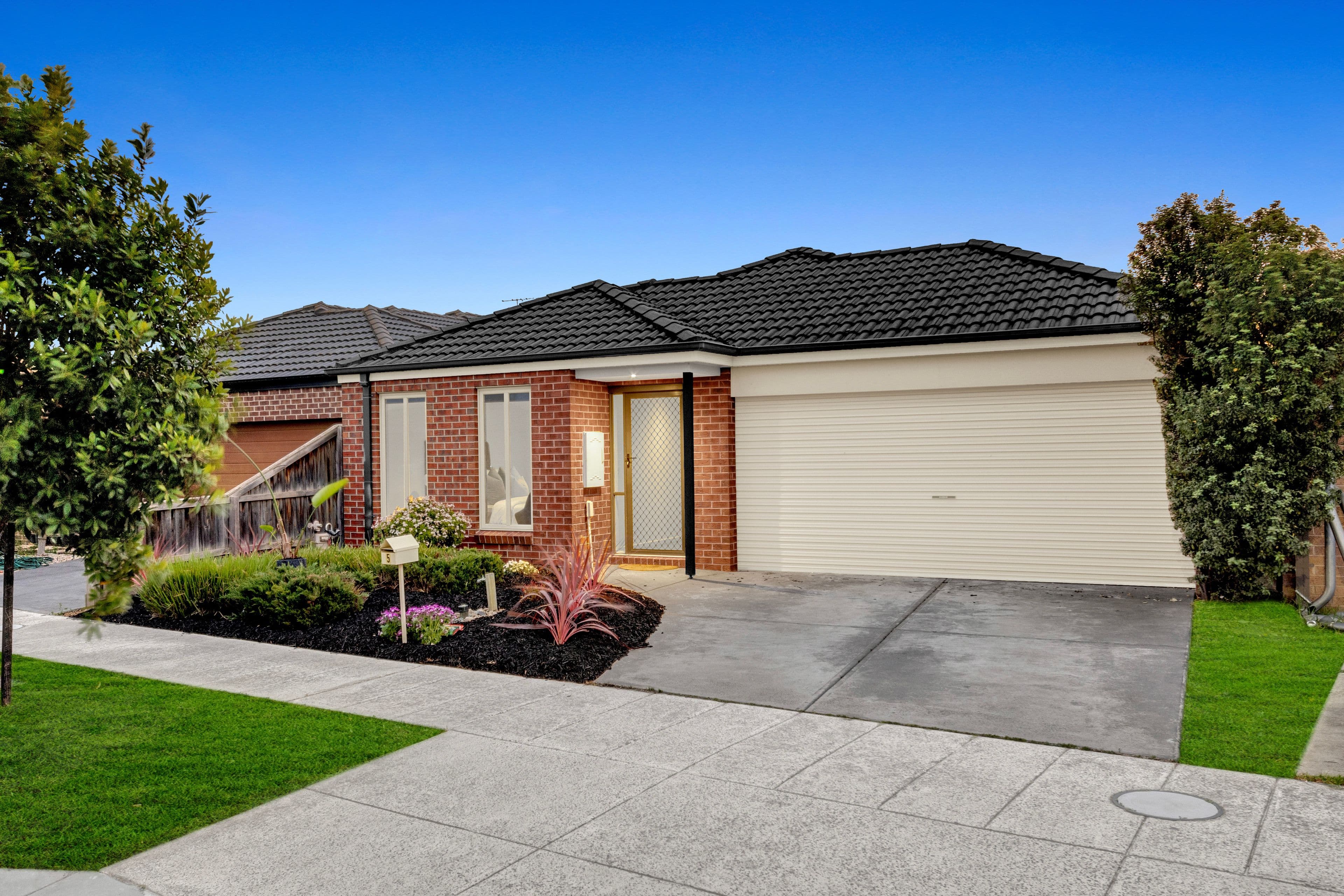 5 Tilly Place, Lynbrook VIC 3975, Lynbrook - Image 1