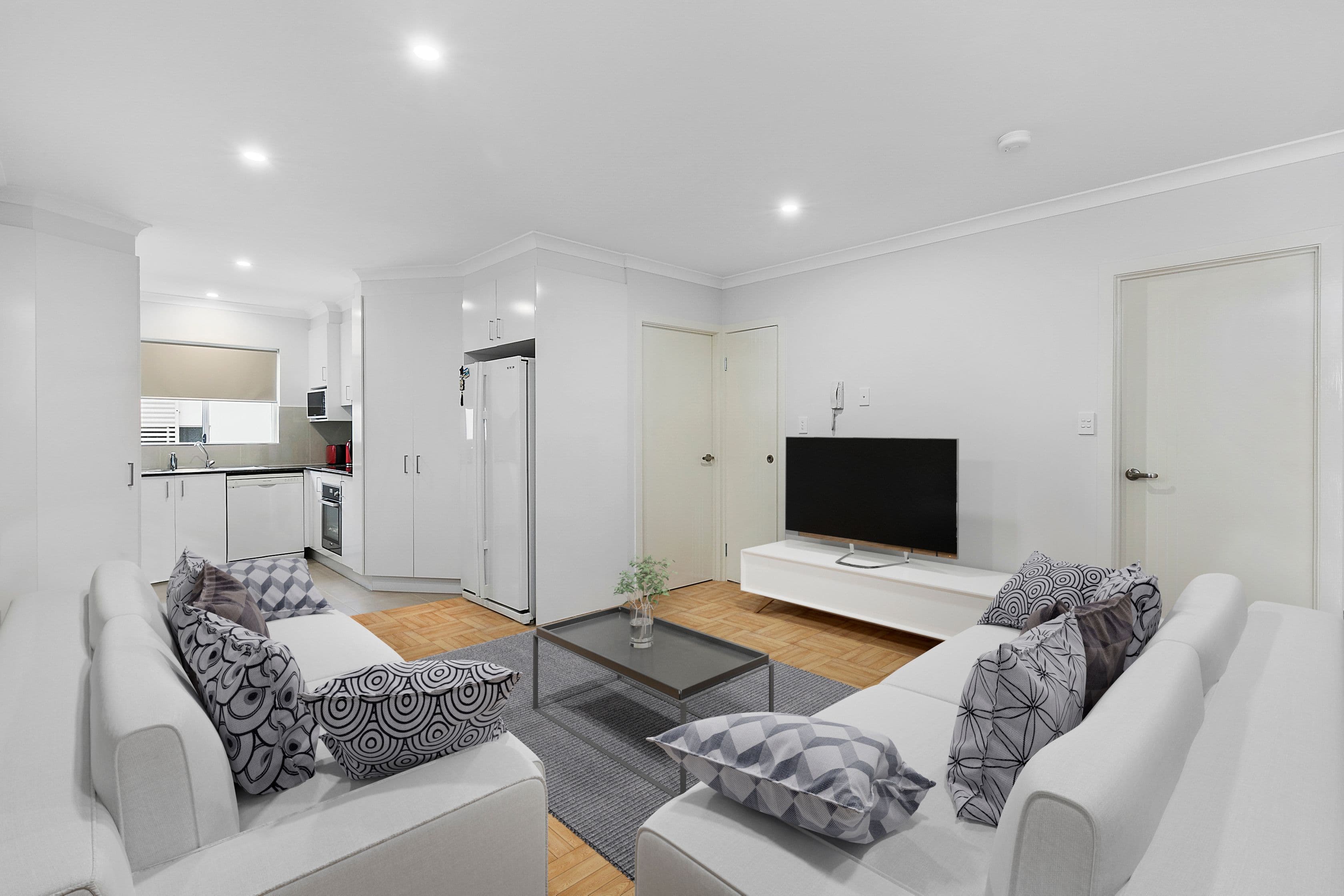 25 Birdwood Road, Holland Park West QLD 4121, Holland Park West - Thumbnail 3